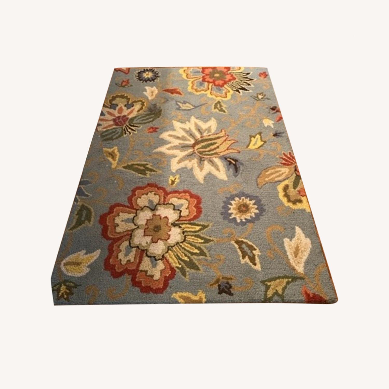 Schupple Handmade Tufted Wool Rug (Light Blue) AptDeco