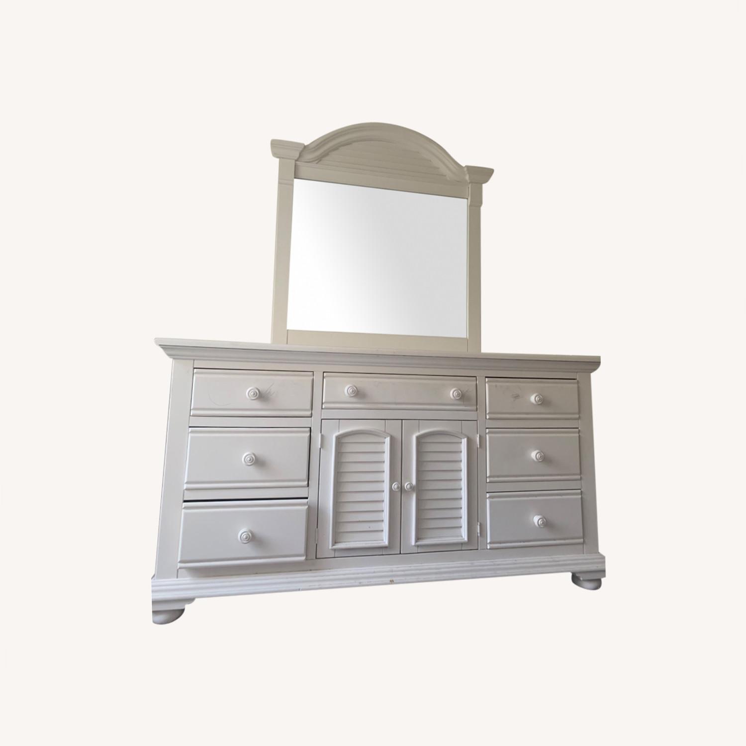 Cottage Traditions White Dresser with Mirror AptDeco