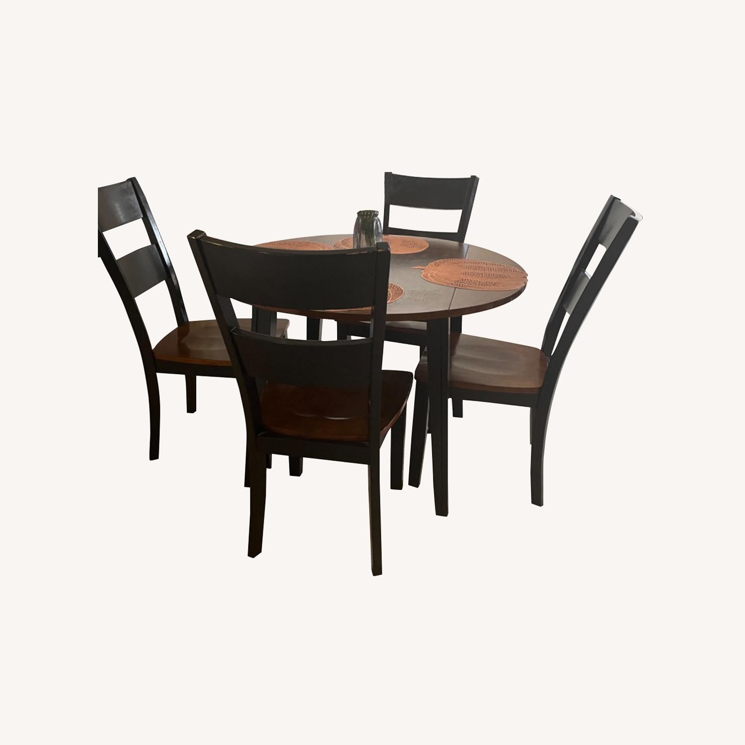 Brown 4 Seater Round Dining Table Set AptDeco