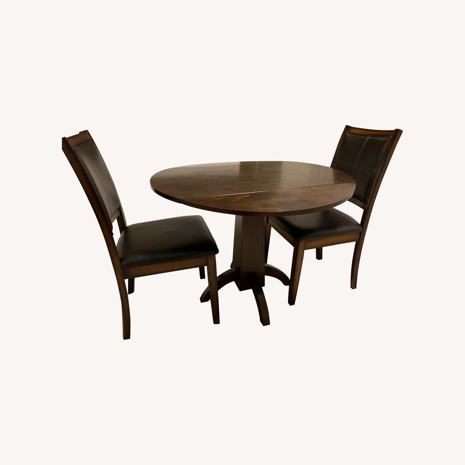 Dining Table Set - AptDeco