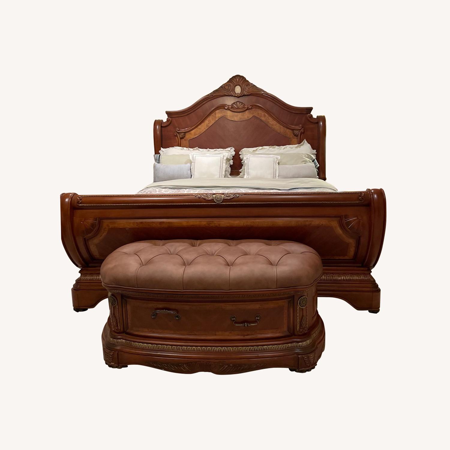 Raymour & Flanigan Michael Amini King Size Bed AptDeco