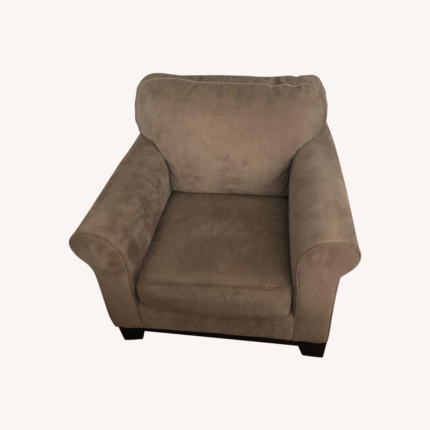 Wayfair Dark Green Armchair AptDeco