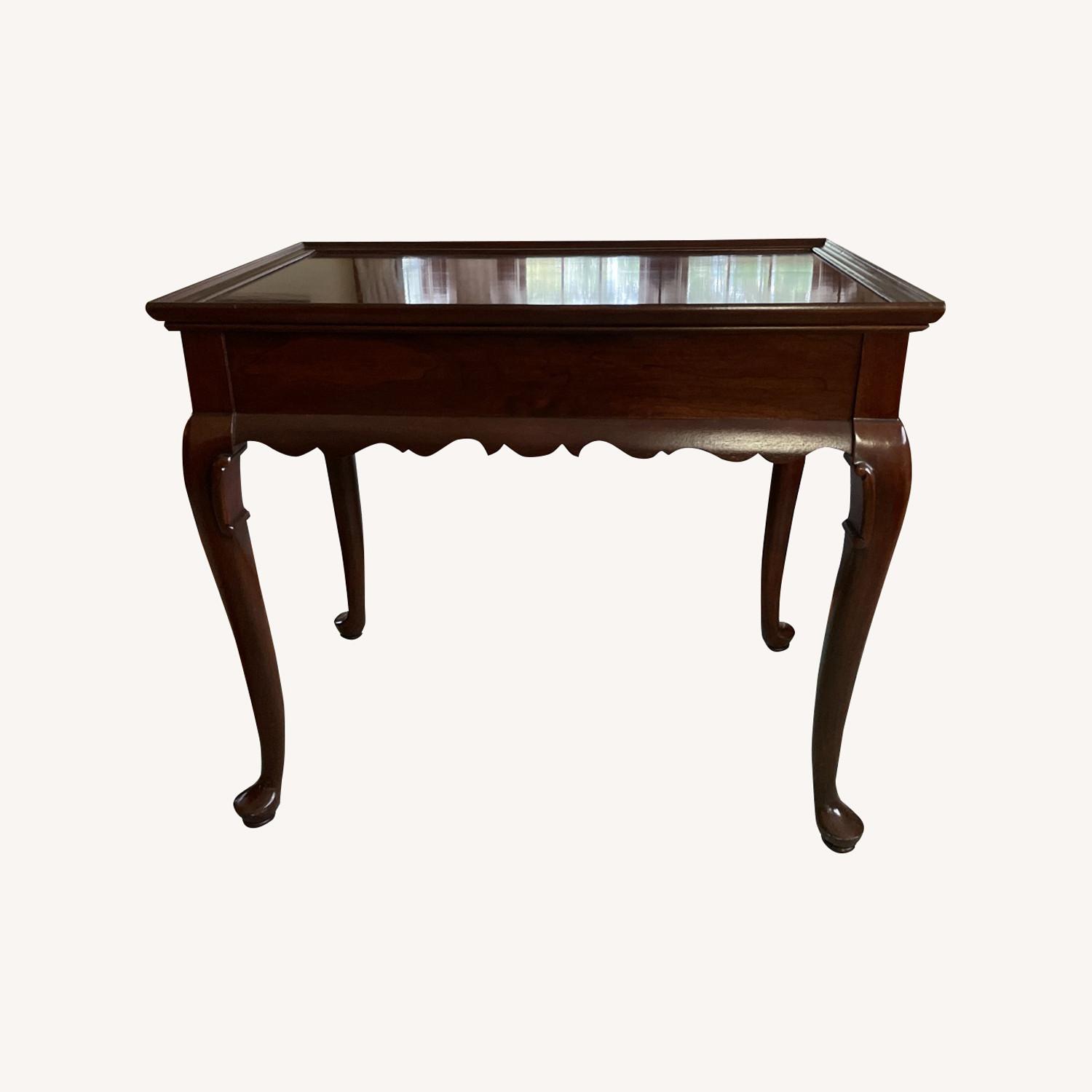 Ethan Allen Queen Anne Court Tea Table AptDeco