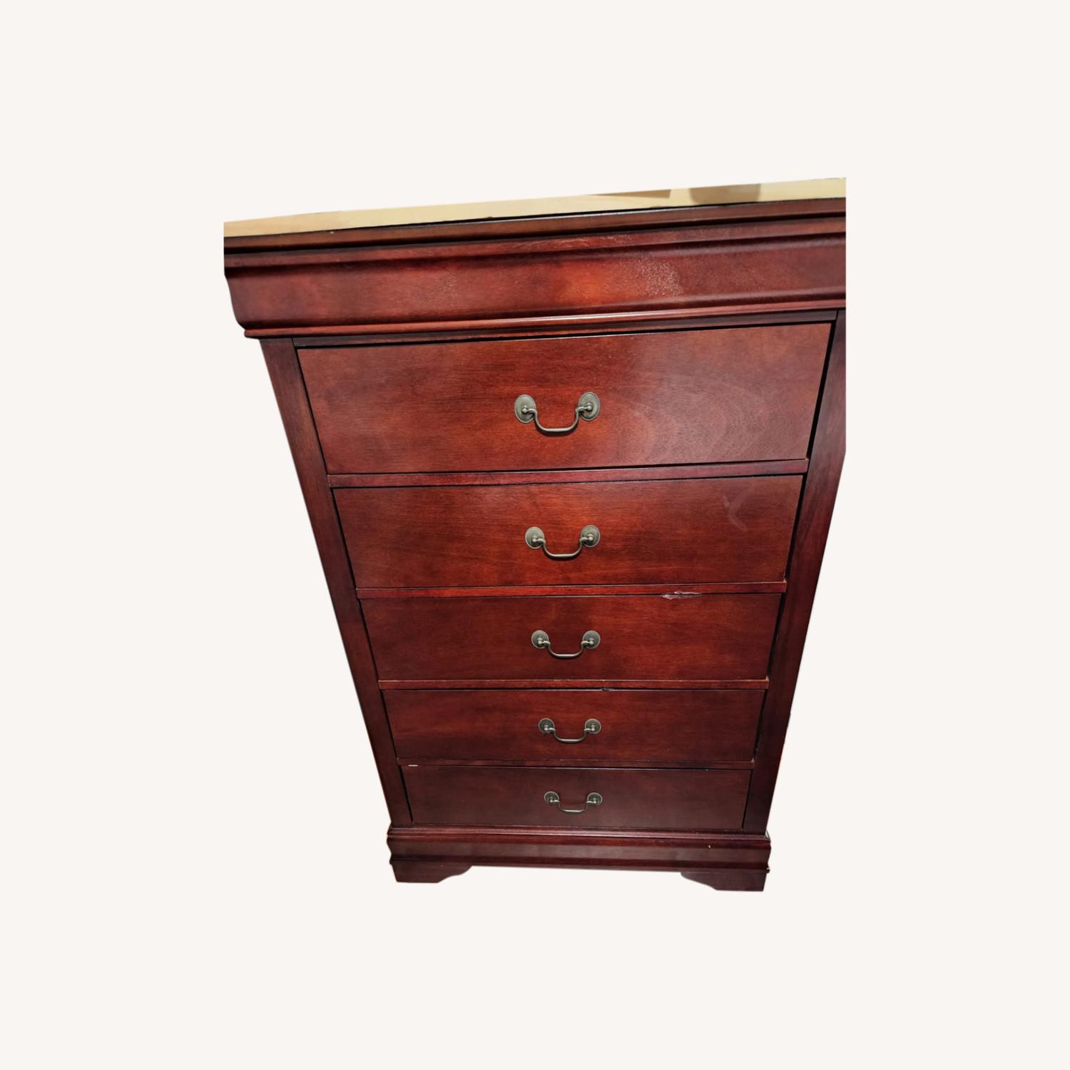 5 Drawer Chester Drawer AptDeco