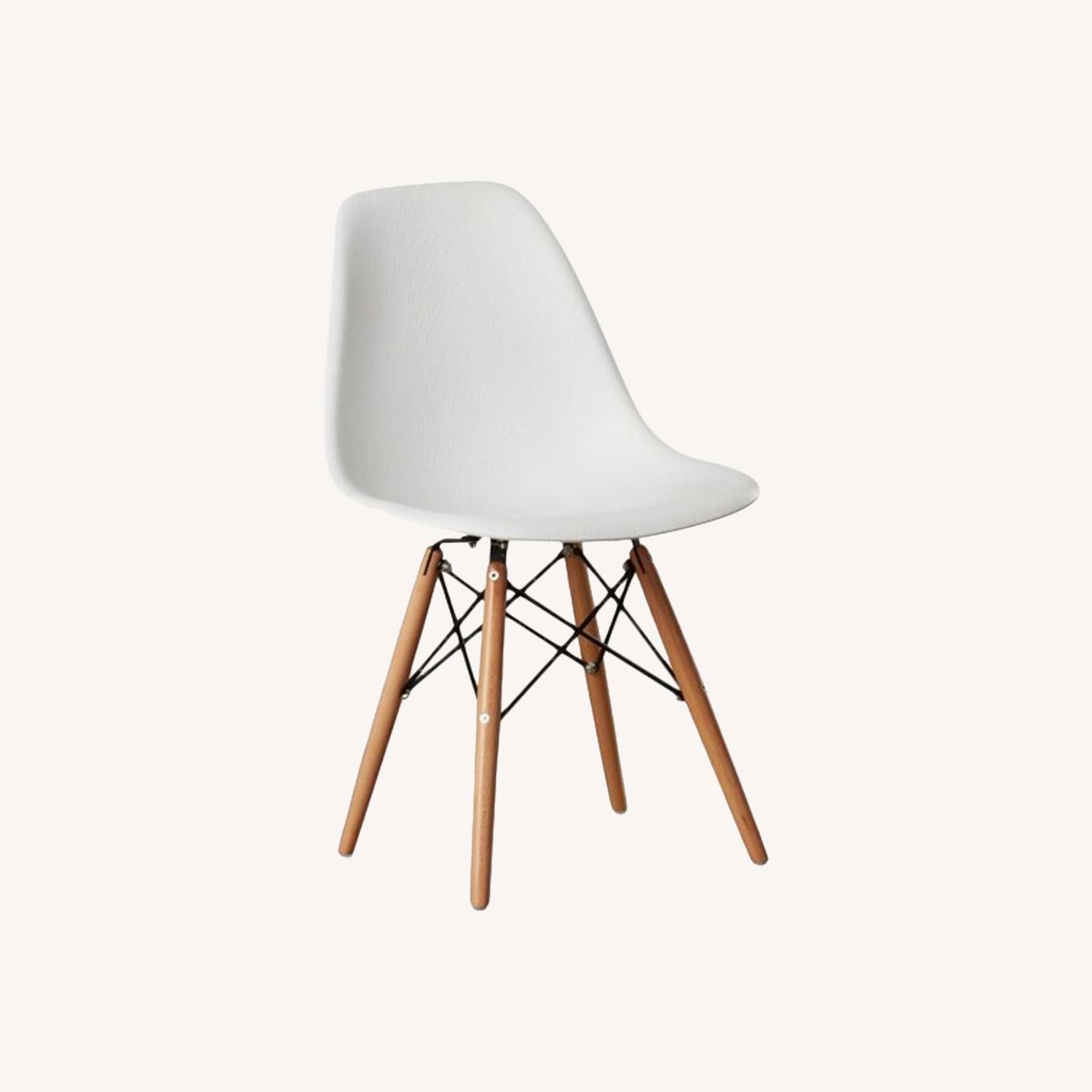 Modern Cassandra Dinning Chair Set - image-0