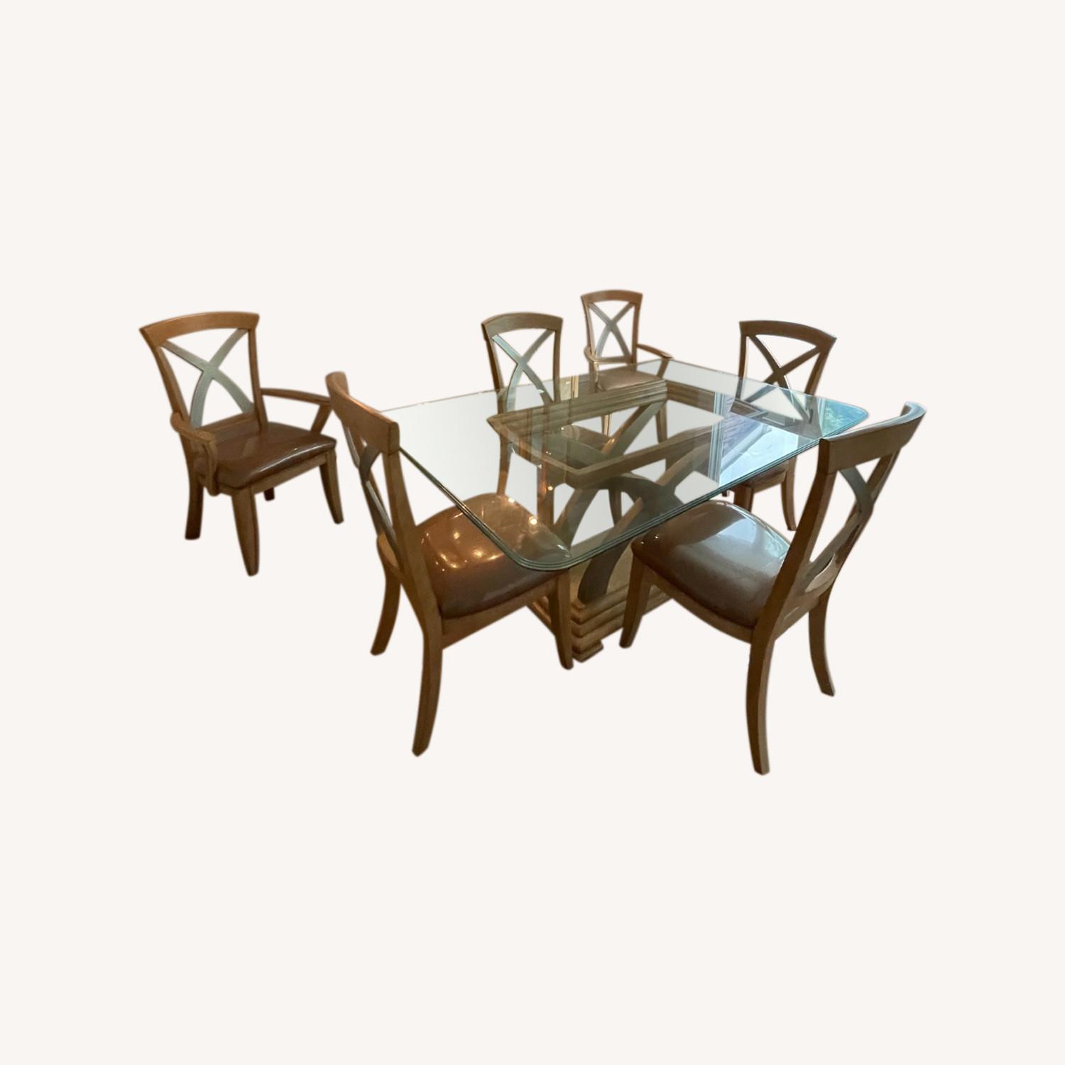 Dining Room Set - image-0