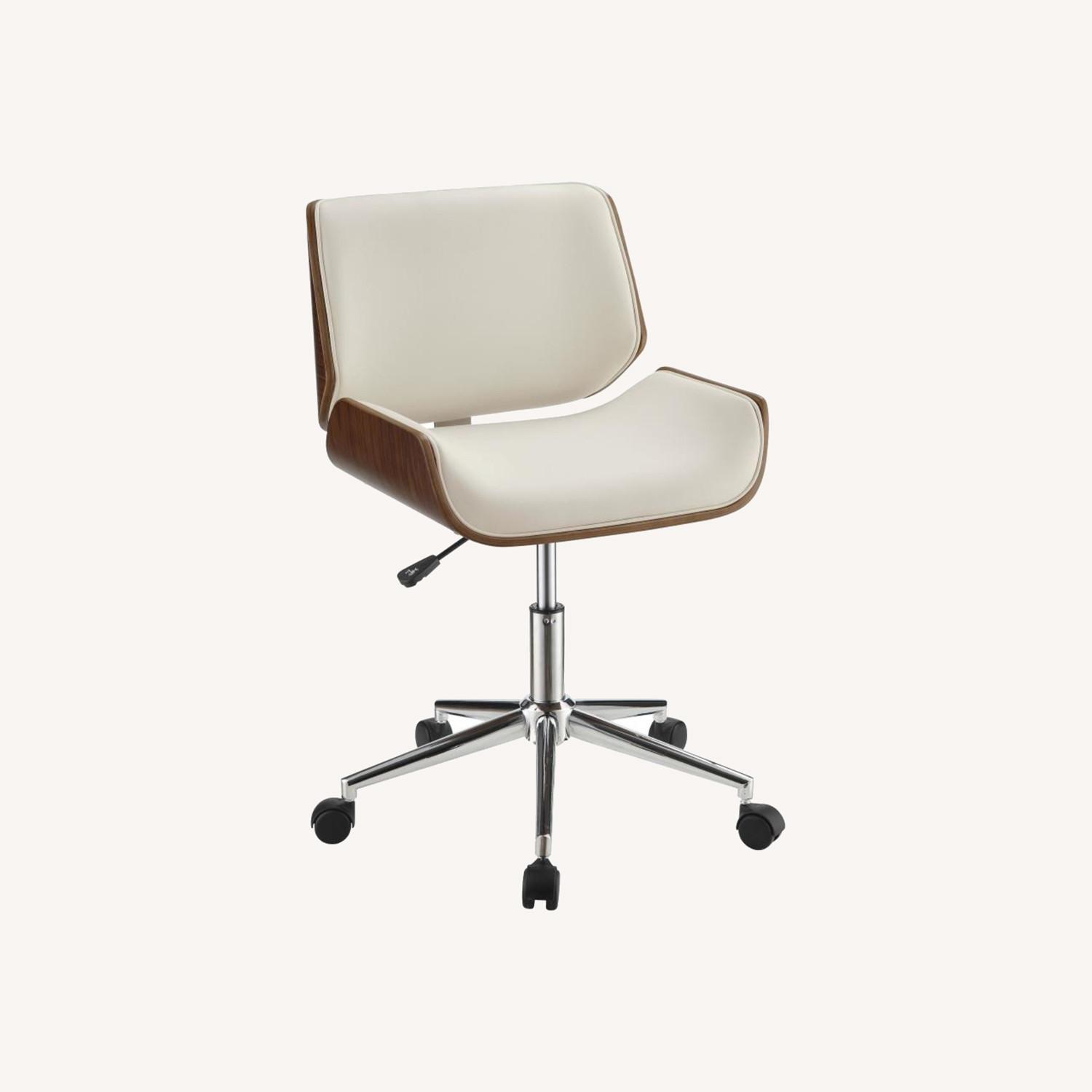 Coaster Office Chair In Cream Leatherette Finish - image-9