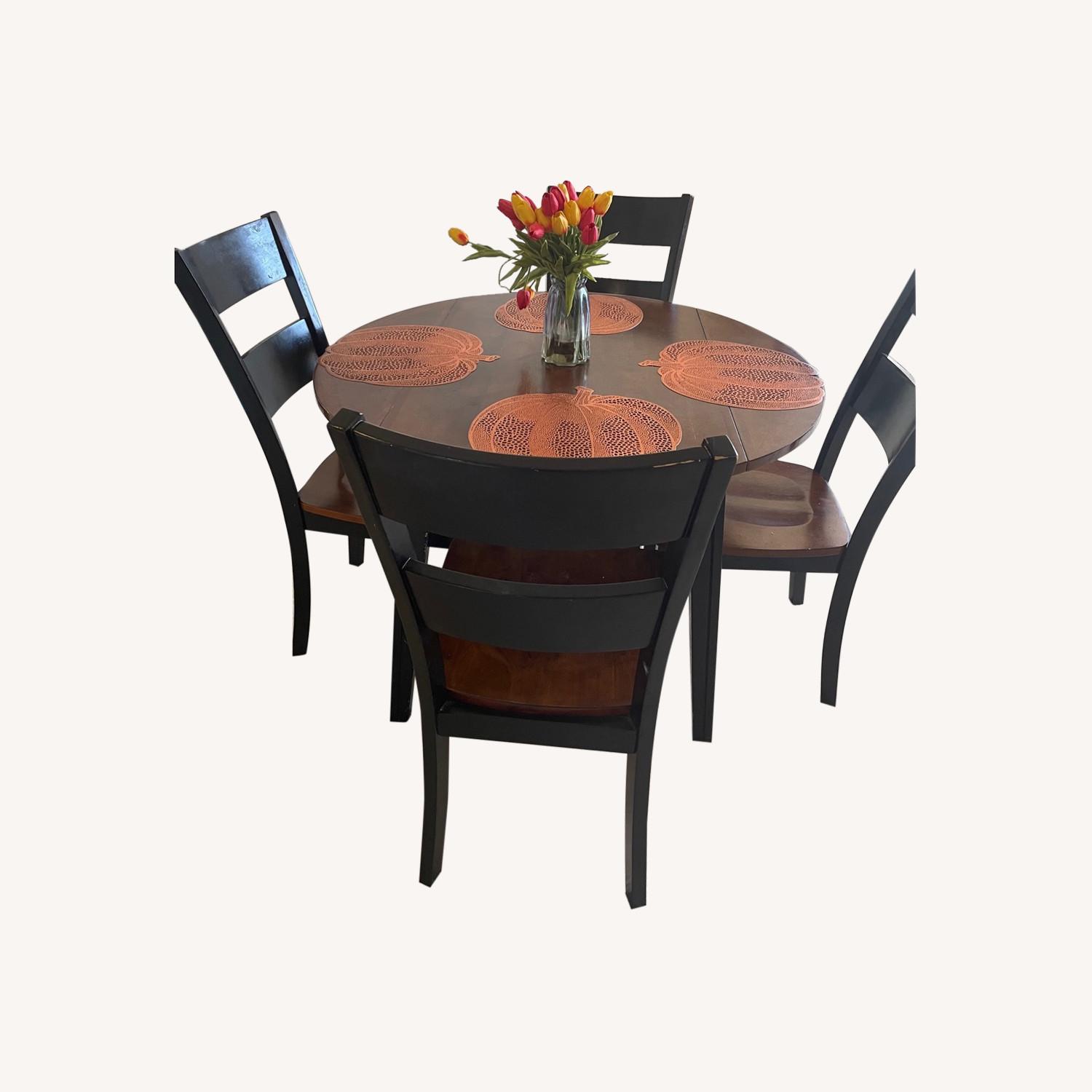 Bob's Discount 4 Seater Round Dining Table Set - image-0