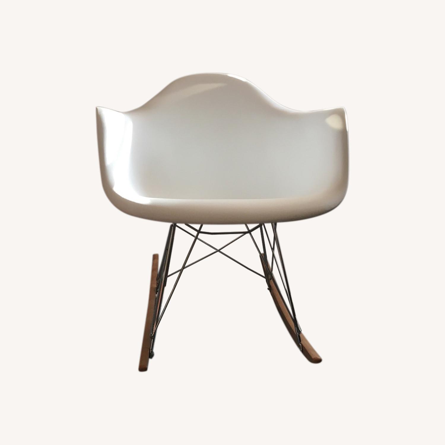 Replica Eames Rocking Chair AptDeco