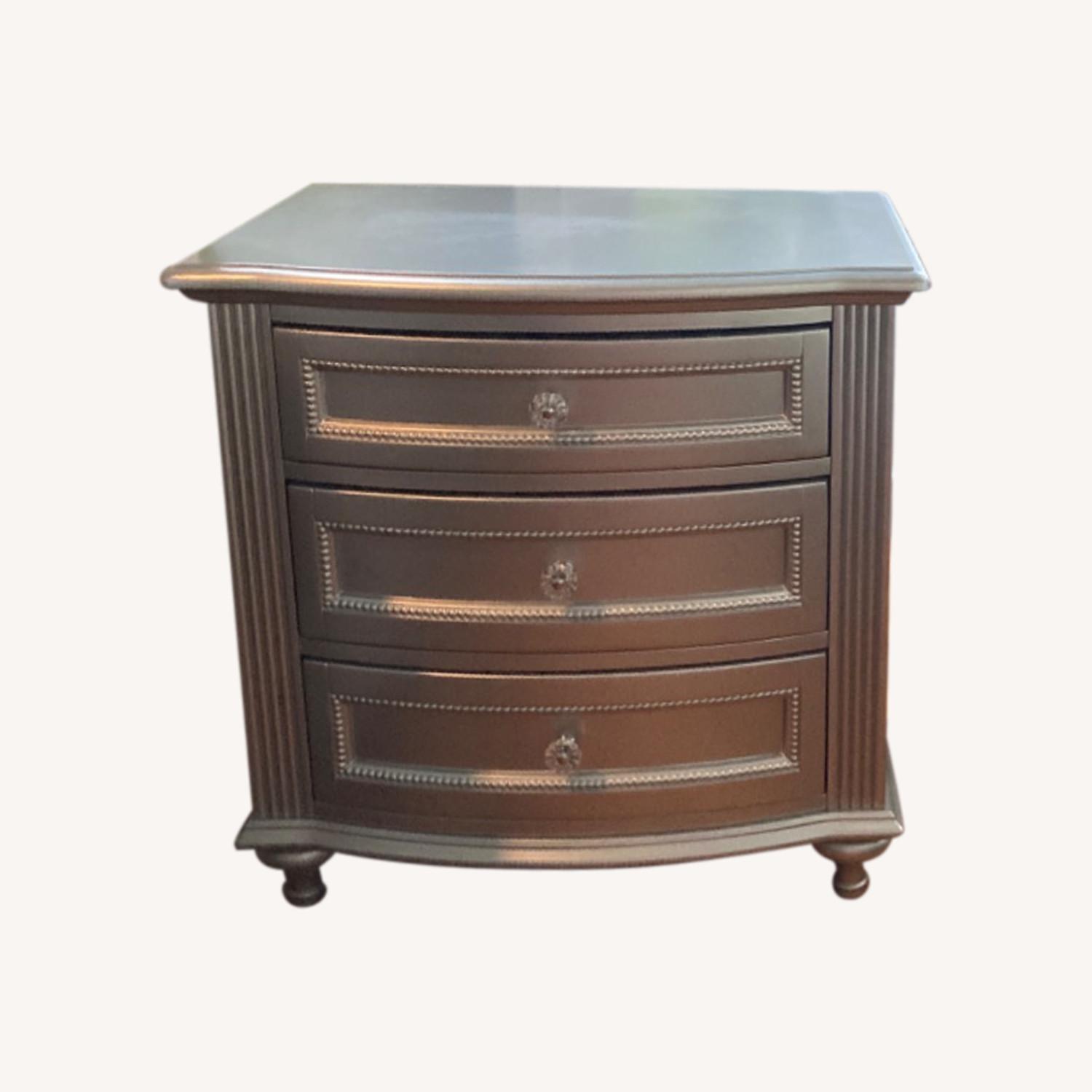 Bob's Discount Madelyn Silver End Tables AptDeco