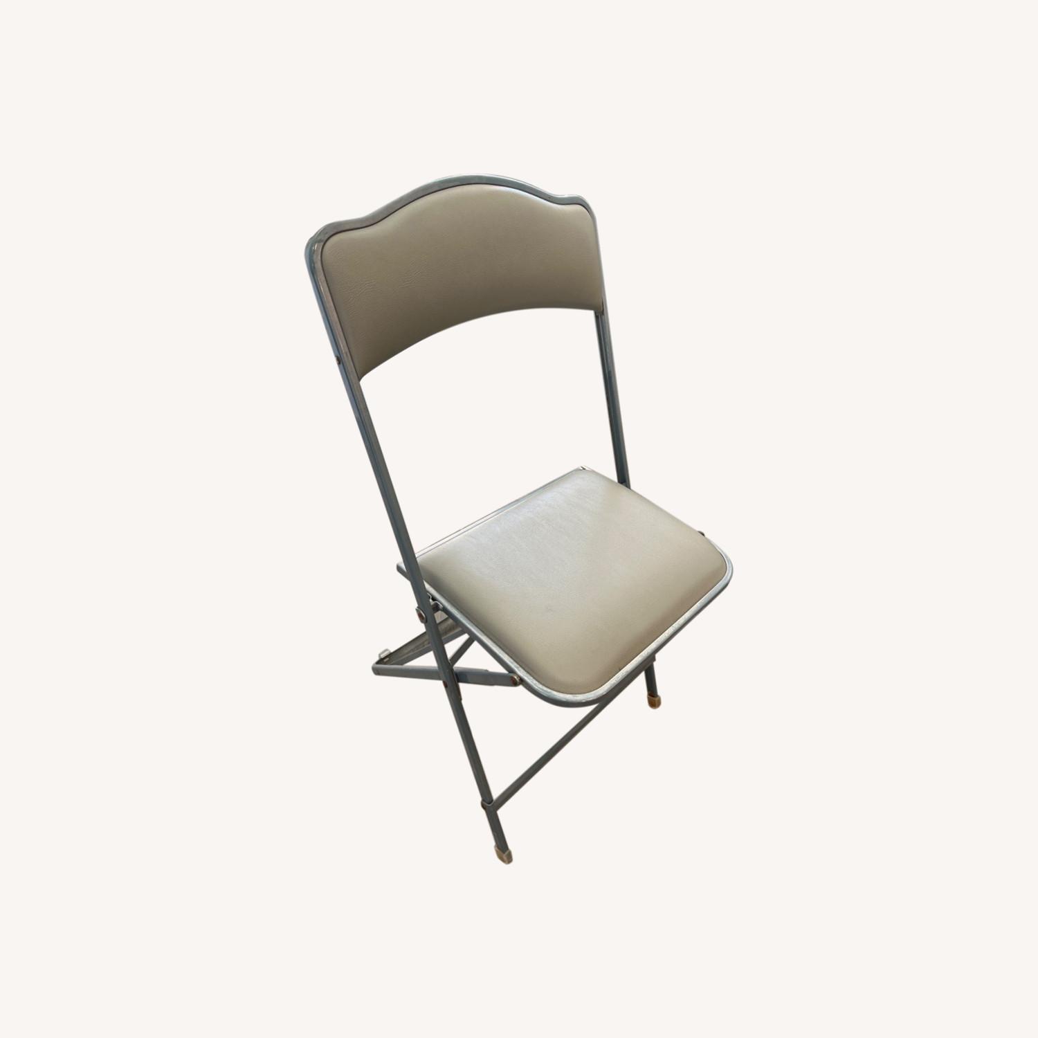 Cushioned Folding Chair AptDeco