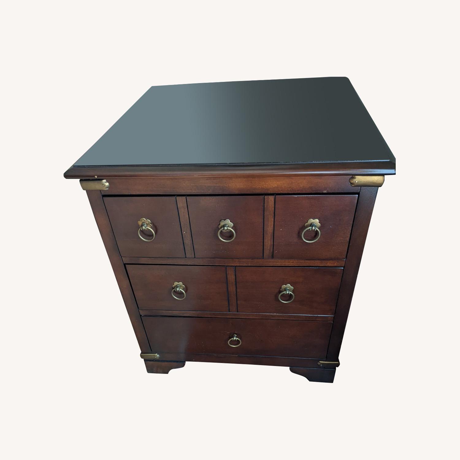 Sophisicated Mahogany 3 Drawer End Table AptDeco