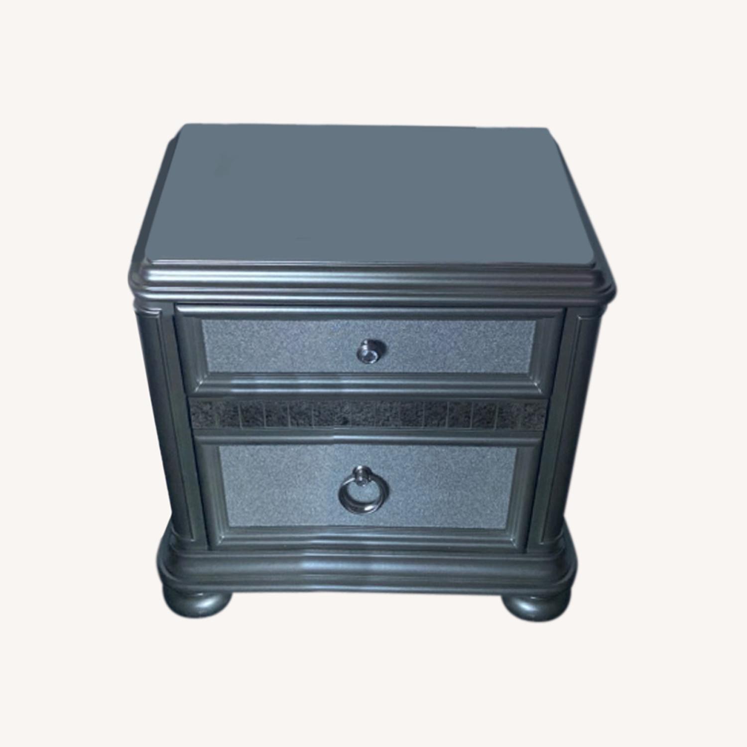 Havertys Champagne Mirrored Bedside Table AptDeco