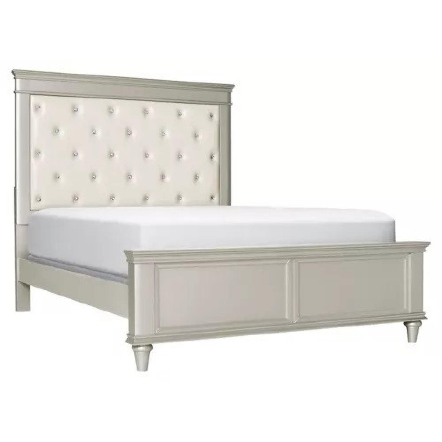 Raymour & Flanigan Tiffany Queen Bed - image-3