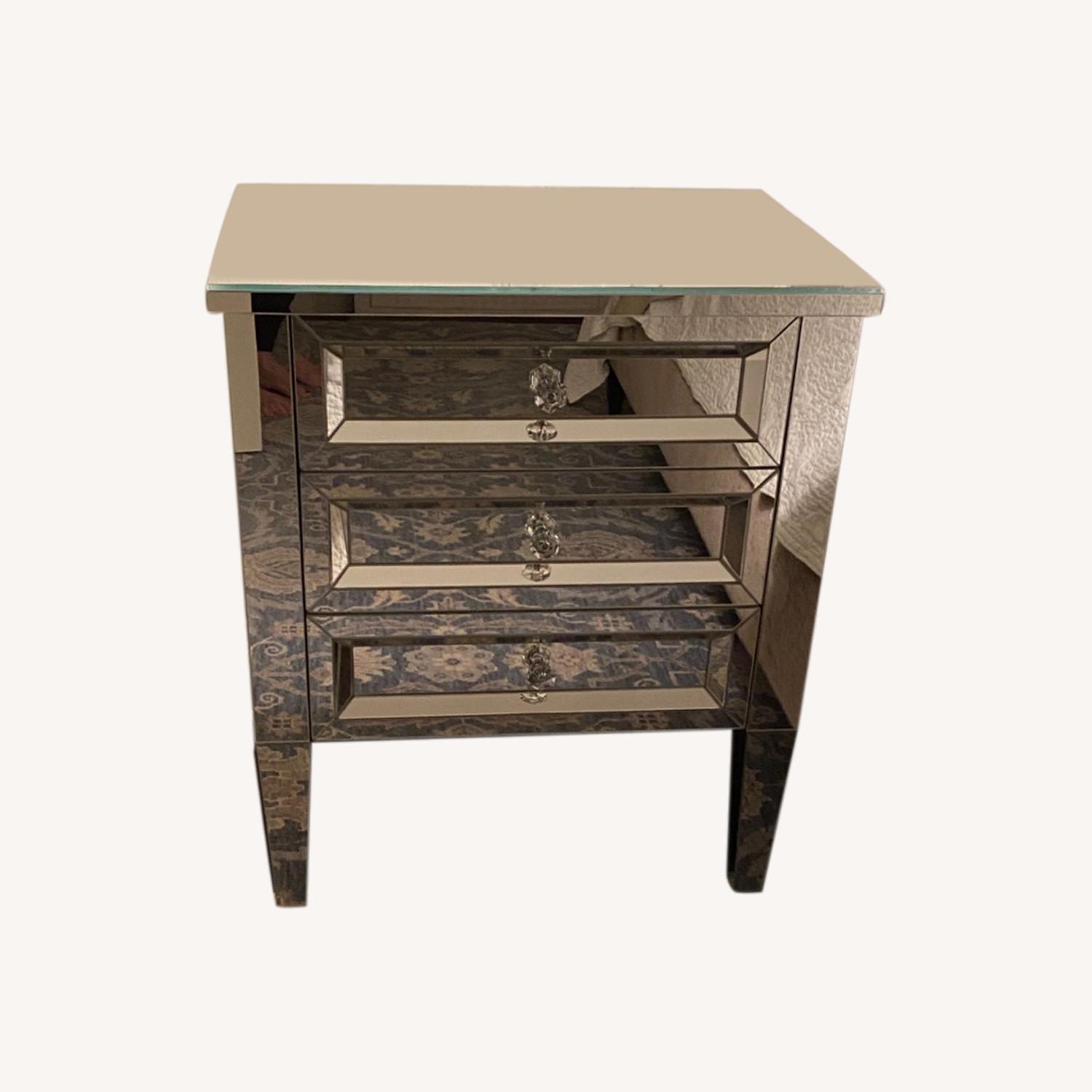 Venfield Custom Mirrored Nightstands - image-6