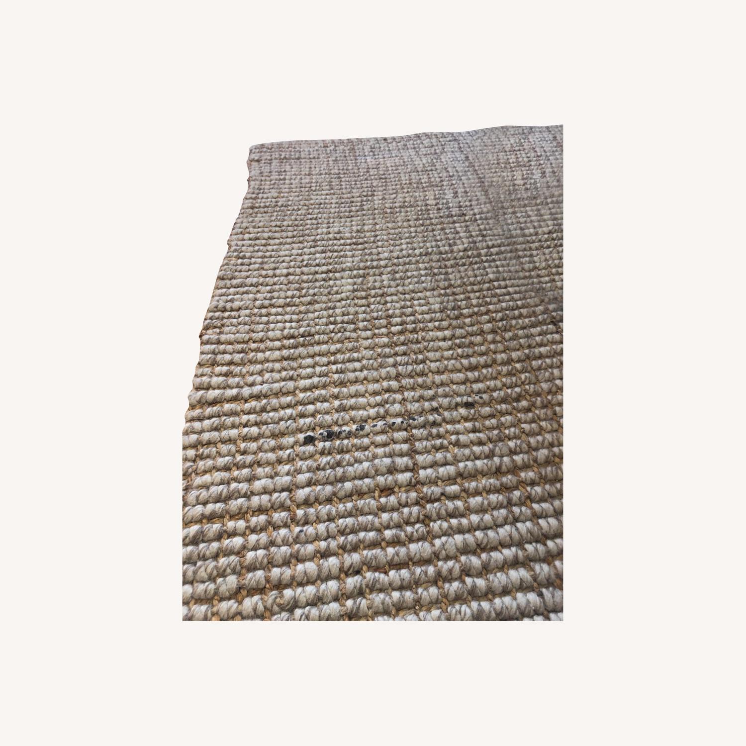 5 x 8 Wool Jute Rug - image-0