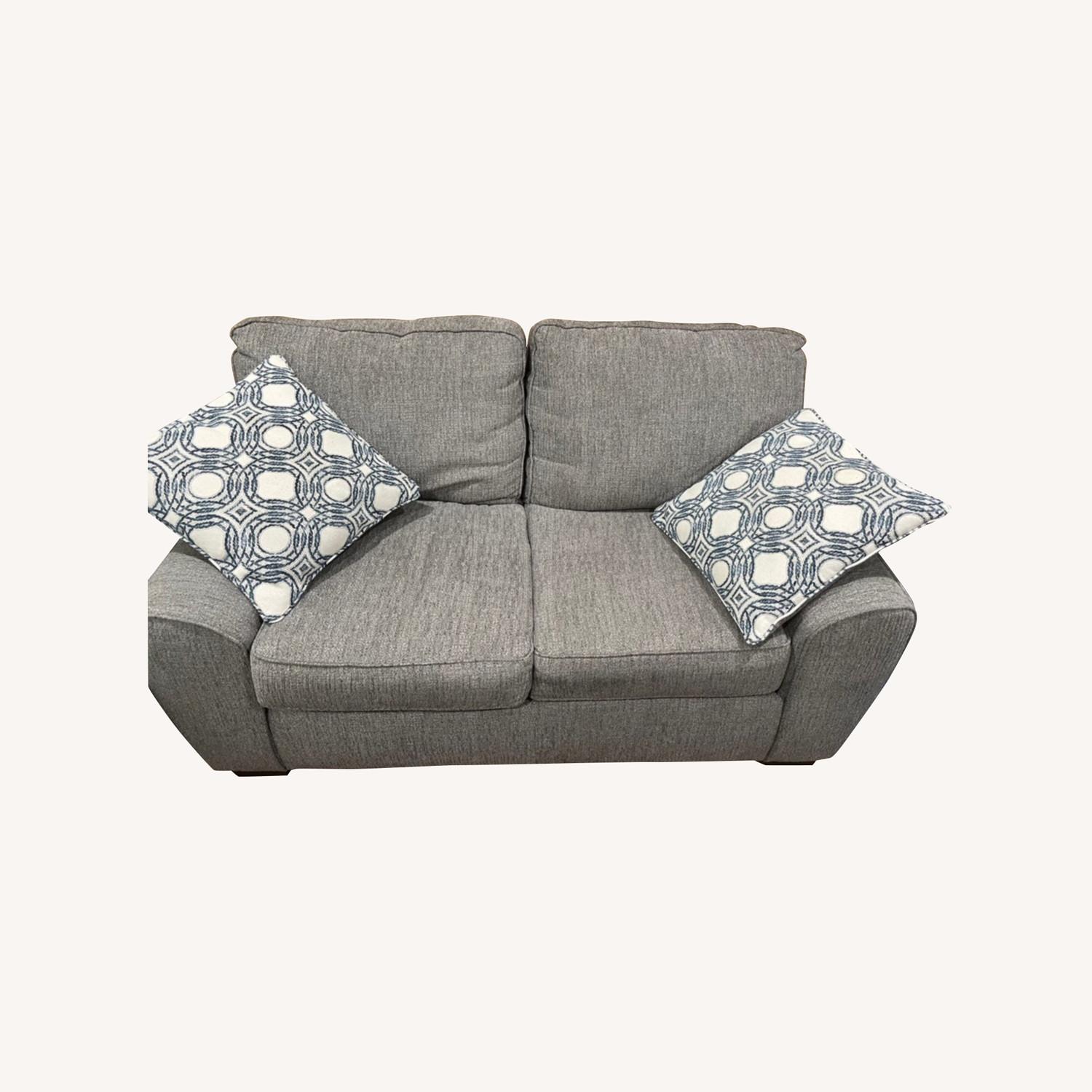 Lane Redding Gray Loveseat - image-0