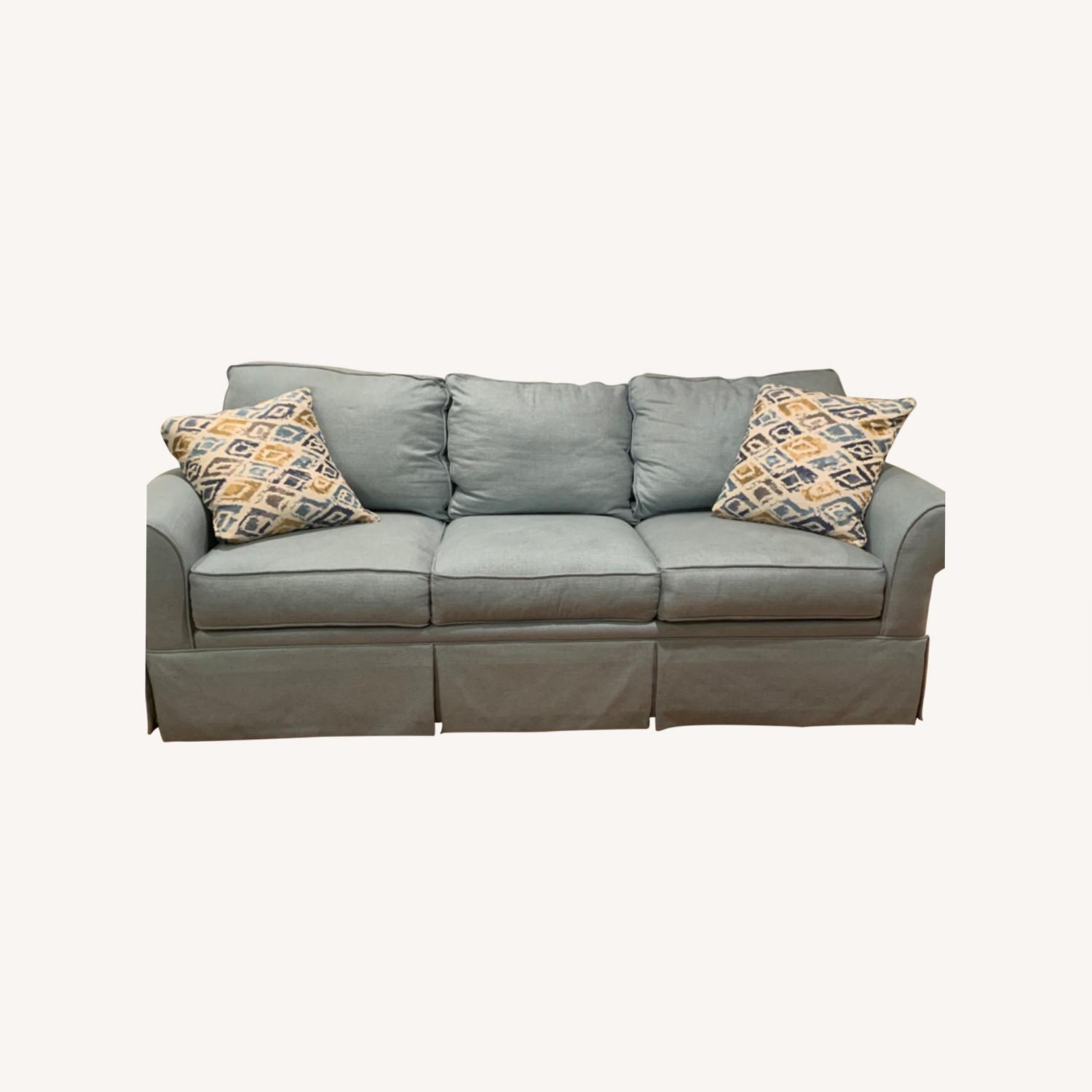Raymour & Flanigan Lundie Queen Size Sleeper Sofa - image-0