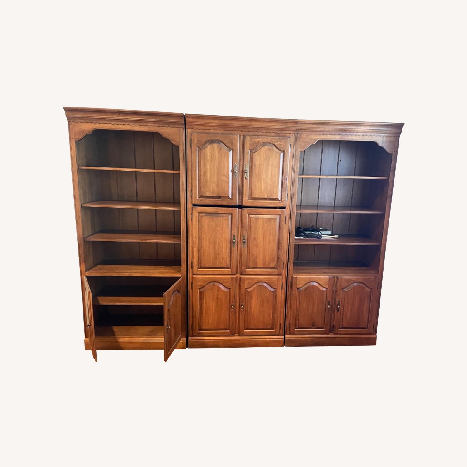 Broyhill Furniture Media Console - image-0