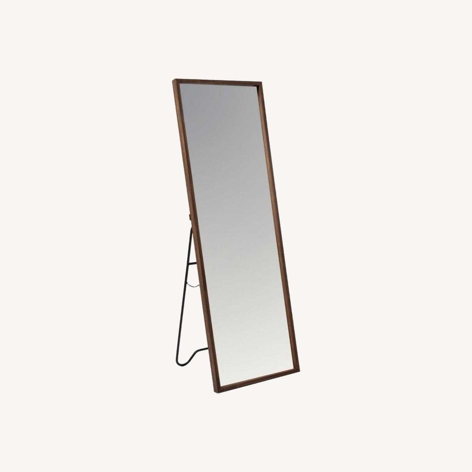 Target Mirror AptDeco