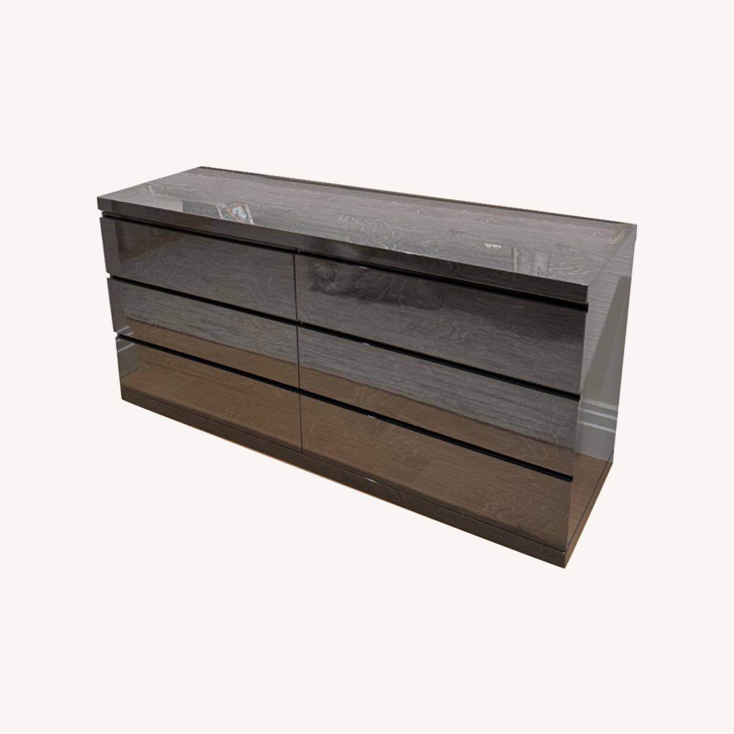 Great Quality Dresser AptDeco