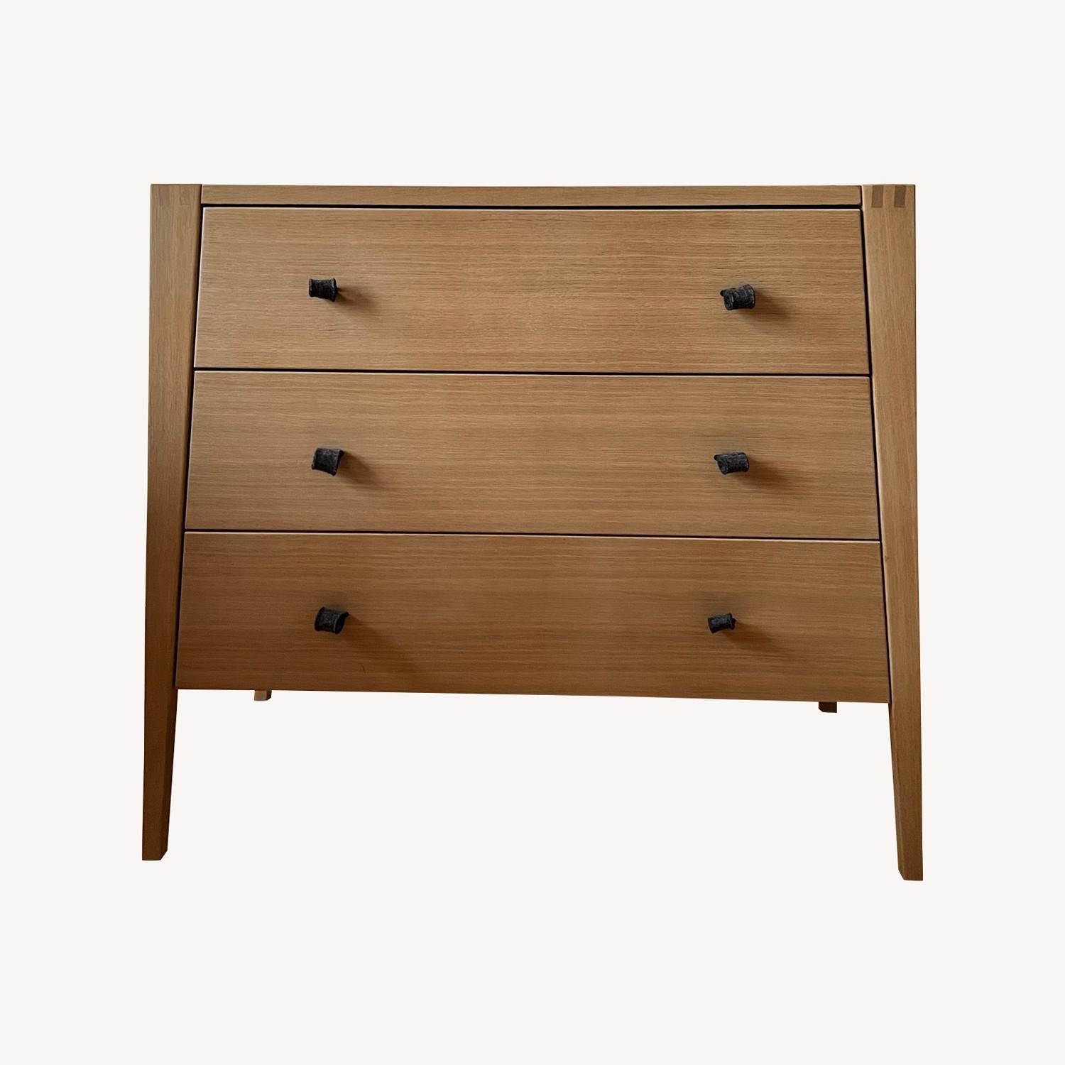 Leander Linea Dresser with Changing Station - image-0