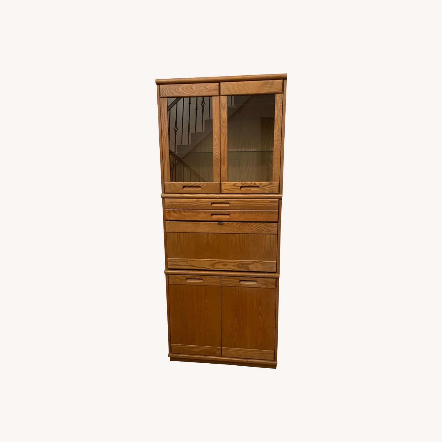 Thomasville Wall Unit with Bar and Bookshelves - image-0