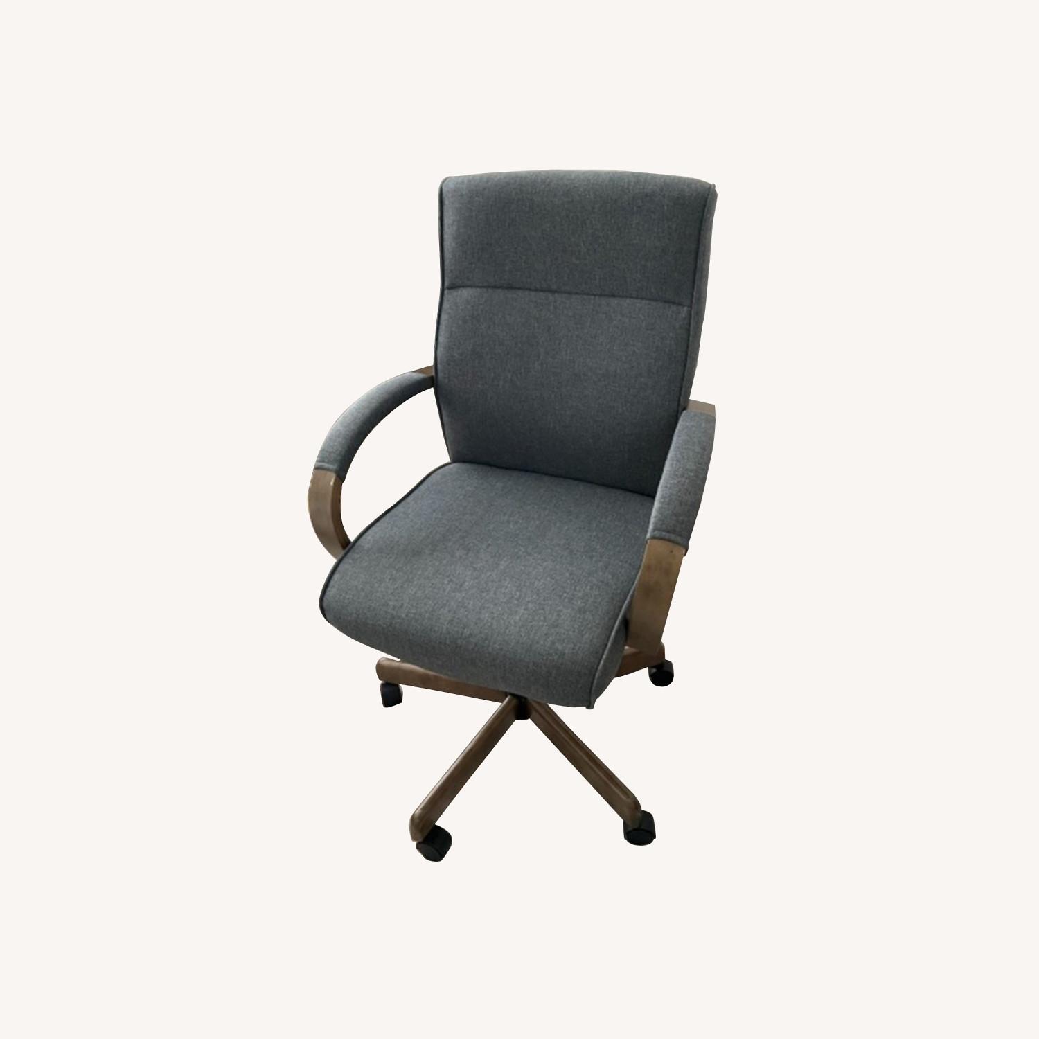 BOSS Office Products Modern Office Chair AptDeco