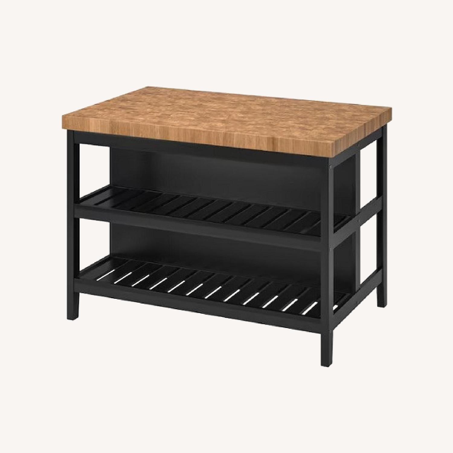 VADHOLMA / IKEA テーブル　お値引きしました！ IKEA Vadholma Kitchen Island Office Desk - AptDeco