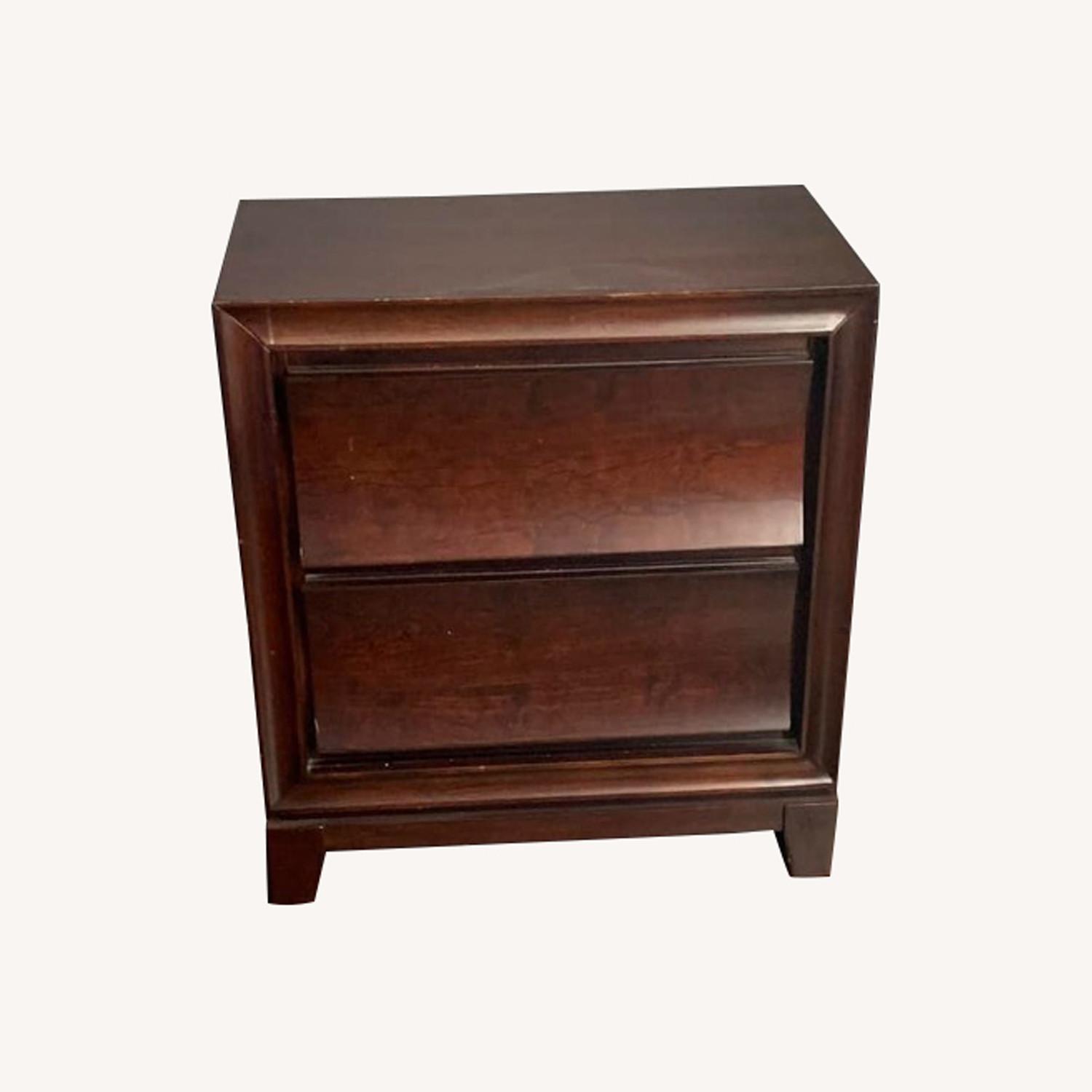 Raymour & Flanigan Nightstand AptDeco
