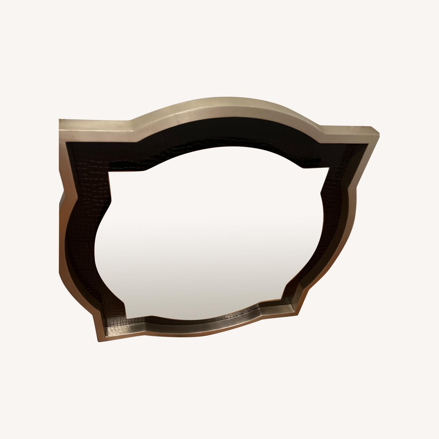 Raymour & Flanigan Wall Mirror AptDeco