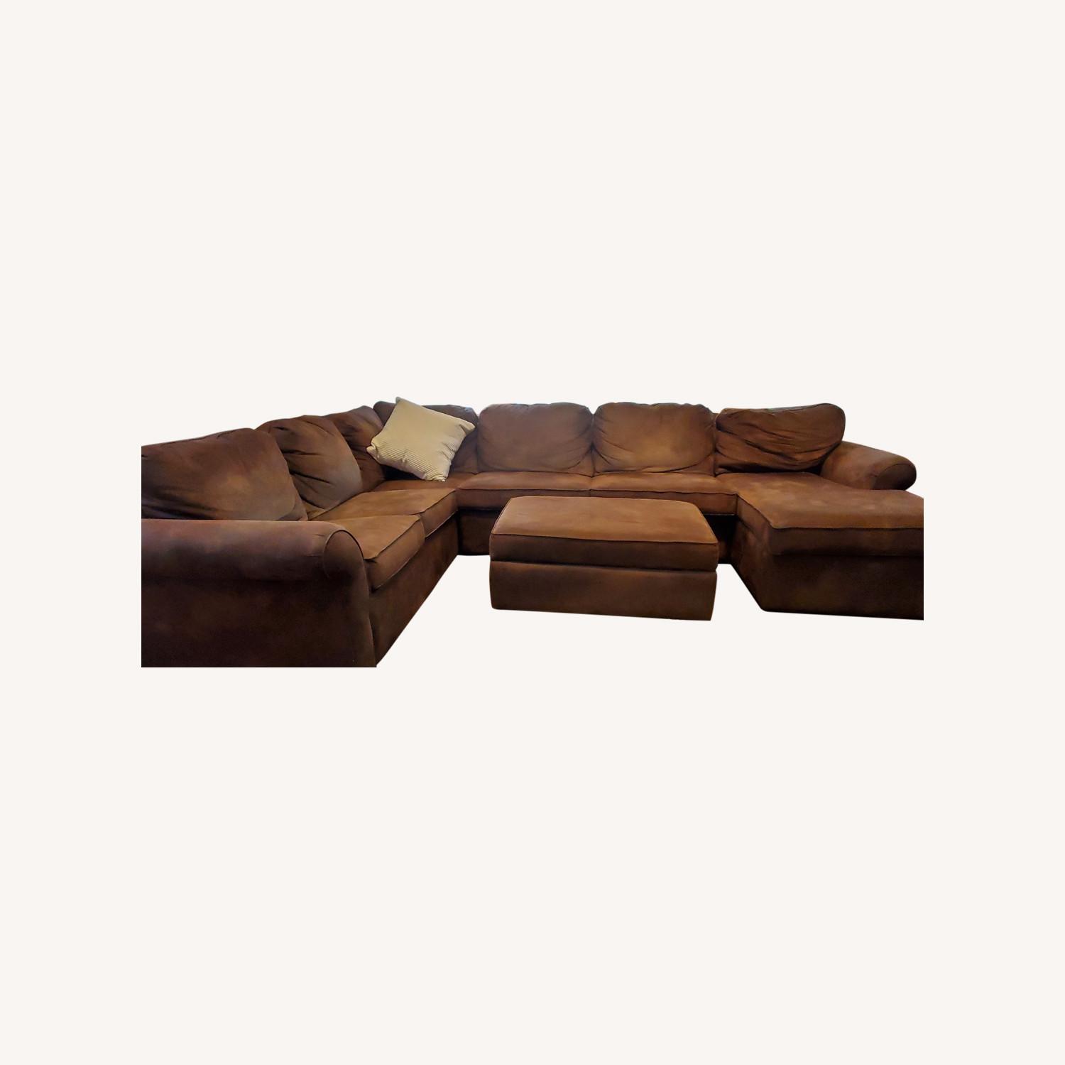 Comfortable Sectional AptDeco