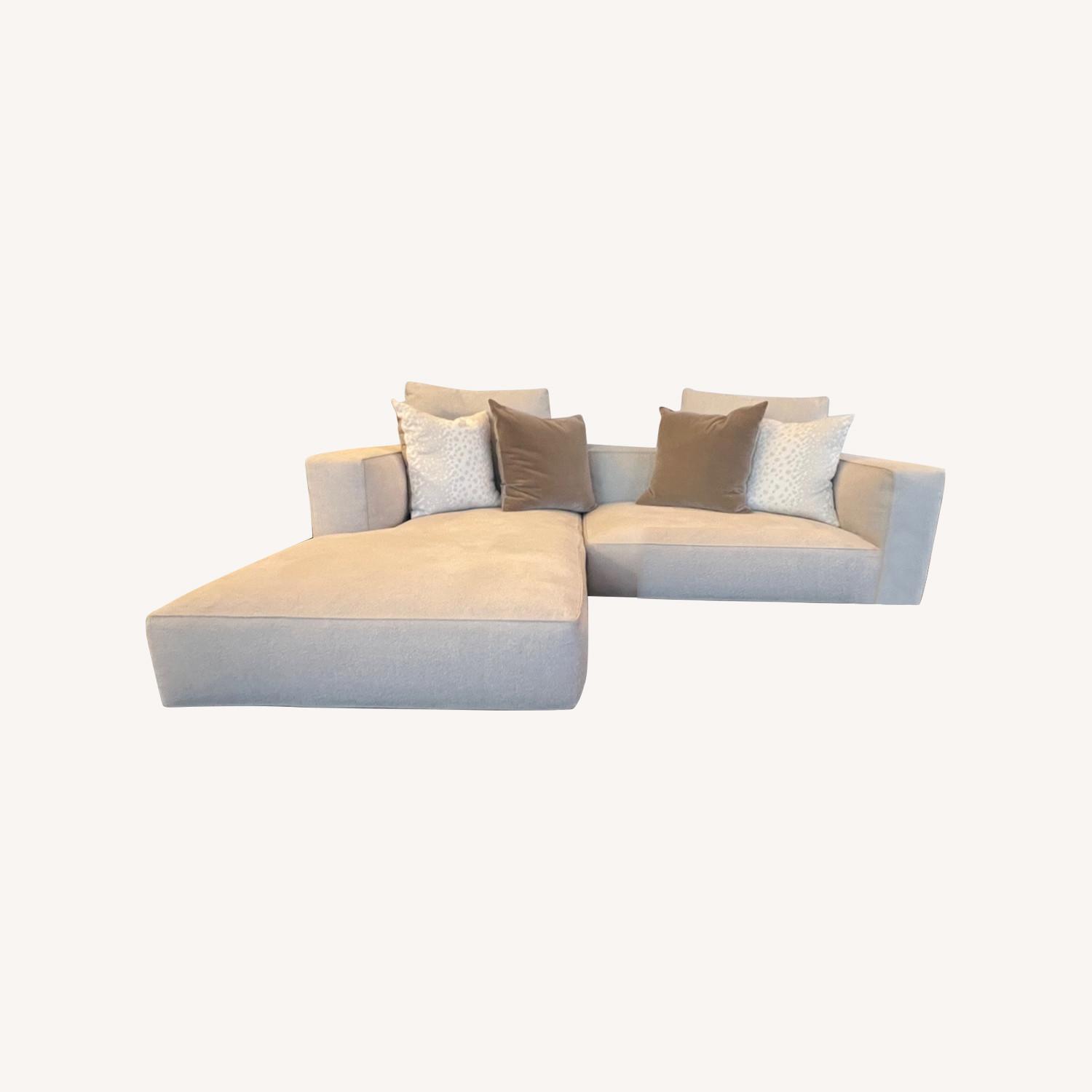 Flexform Grandemare Sectional - image-0