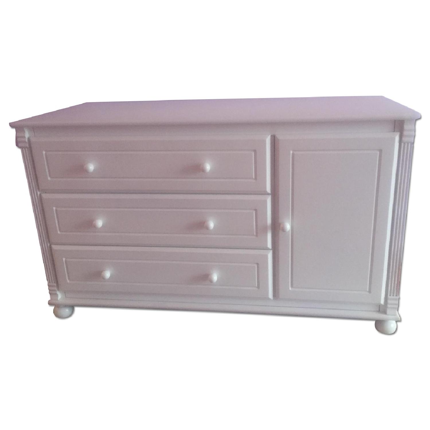 Bellini White 3 Drawer/1 Door Dresser AptDeco