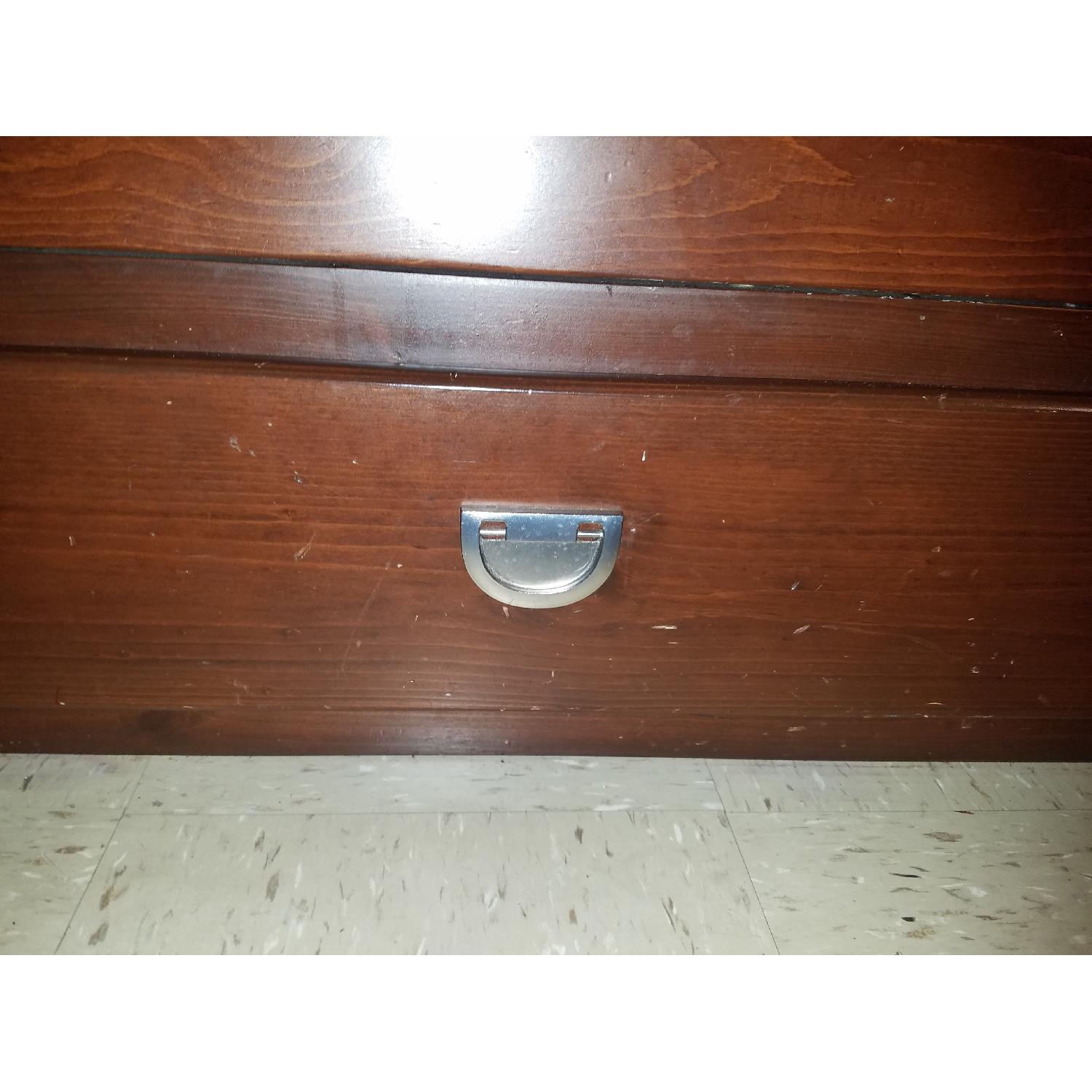 Raymour & Flanigan Twin Bunk Bed - image-5