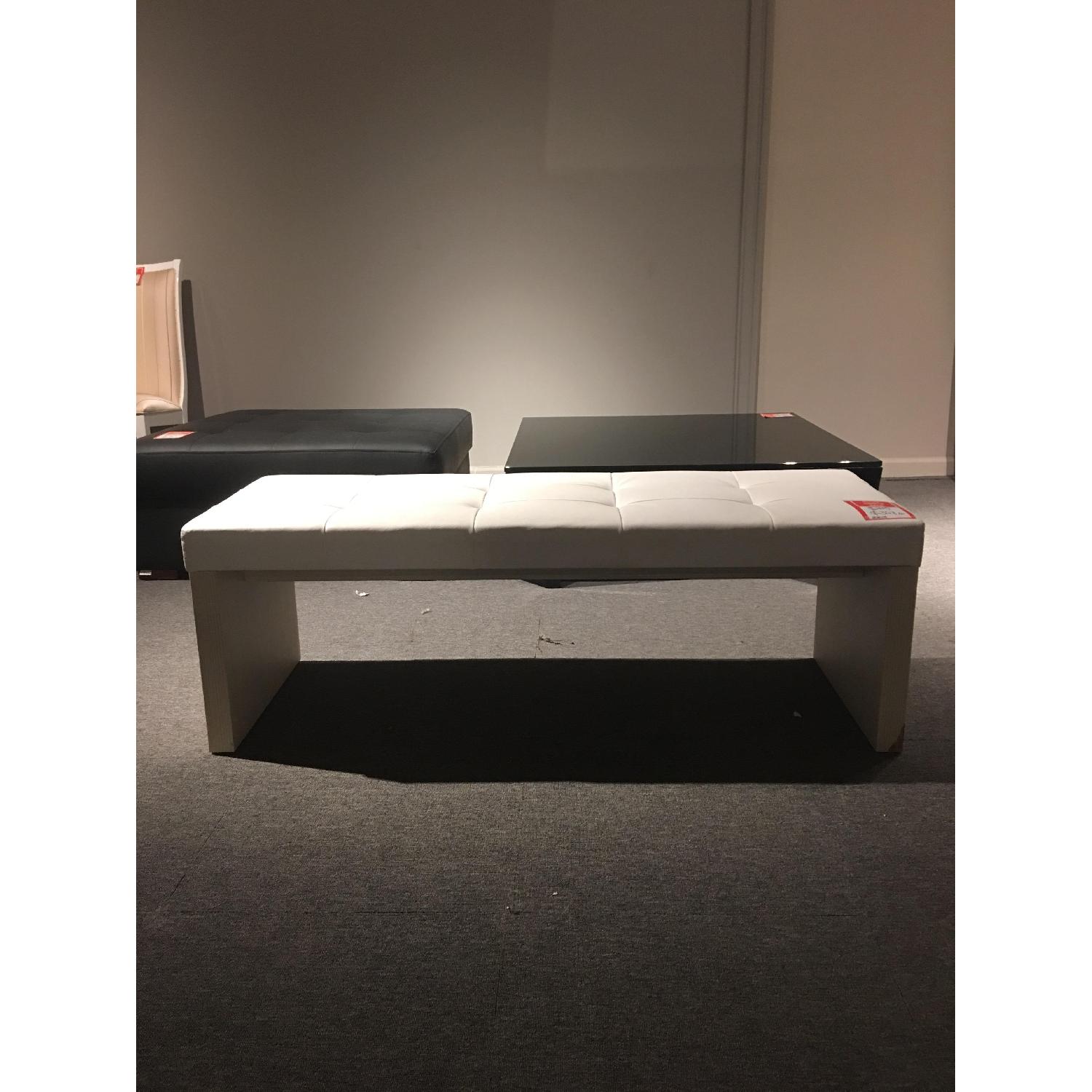 Lazzoni White Leather Ottoman Bench AptDeco