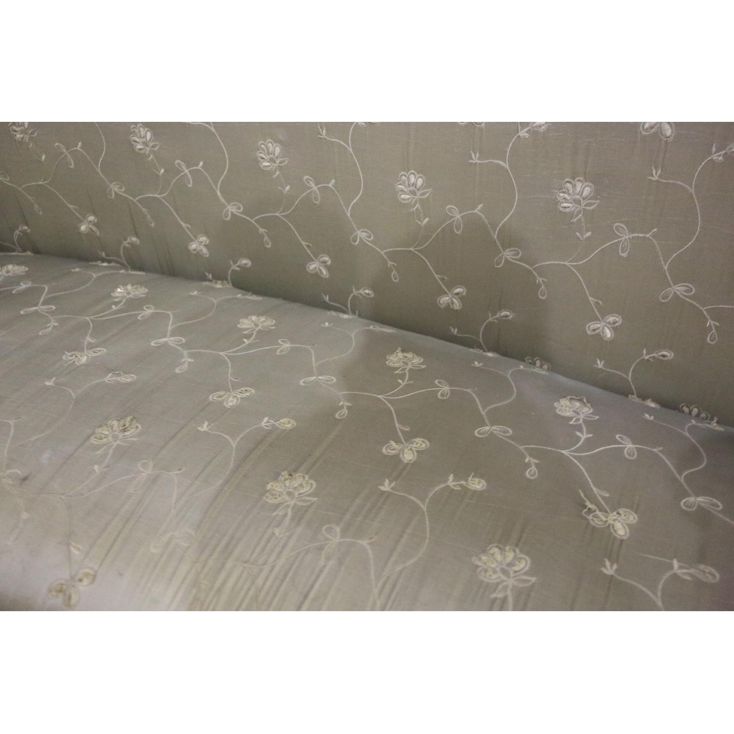 Middle Eastern Style Bow Shape Couch - image-3