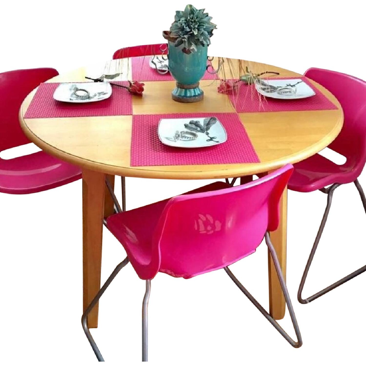 Solid Oak Table w/ 4 Chairs - AptDeco