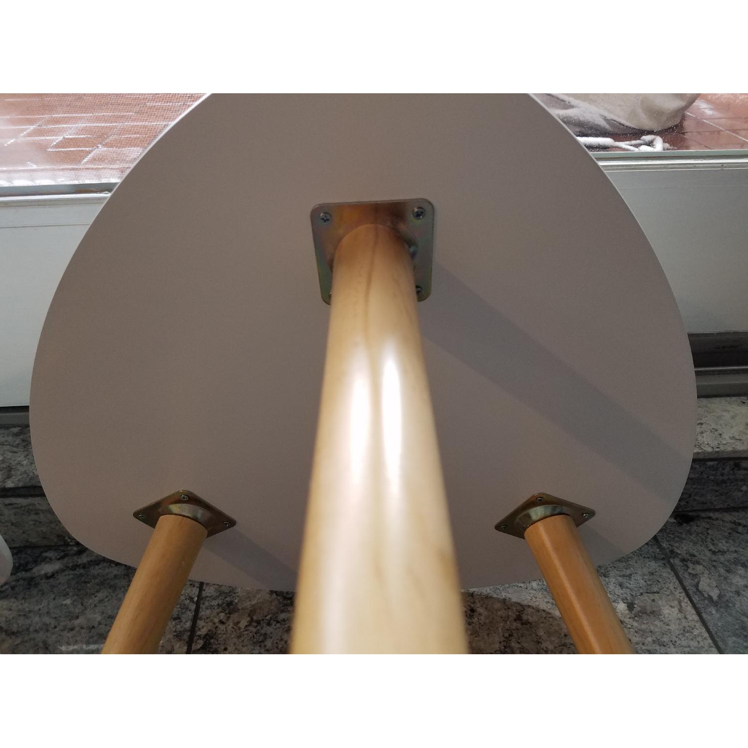 White Triangle Nesting Tables - image-6