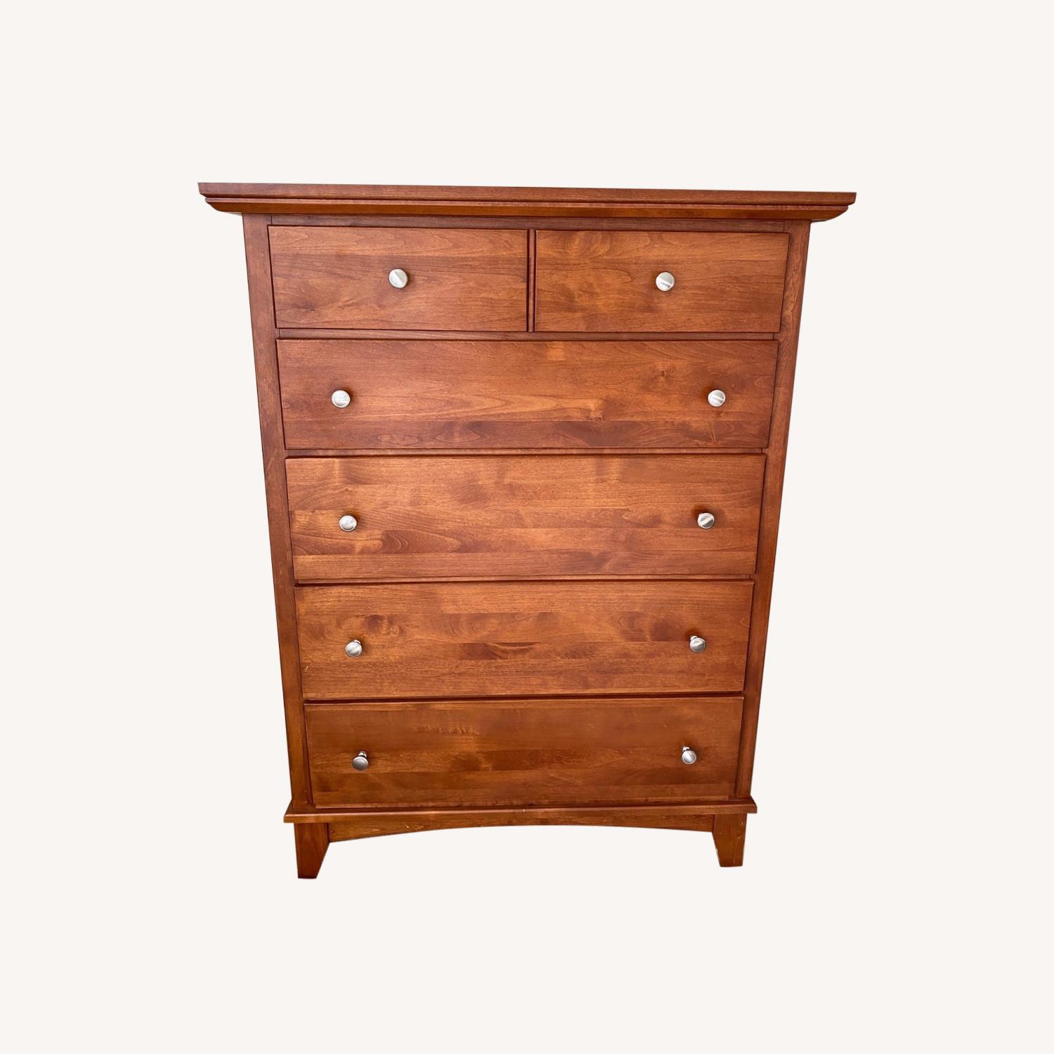 Pine Wood Chest of Drawers - image-0