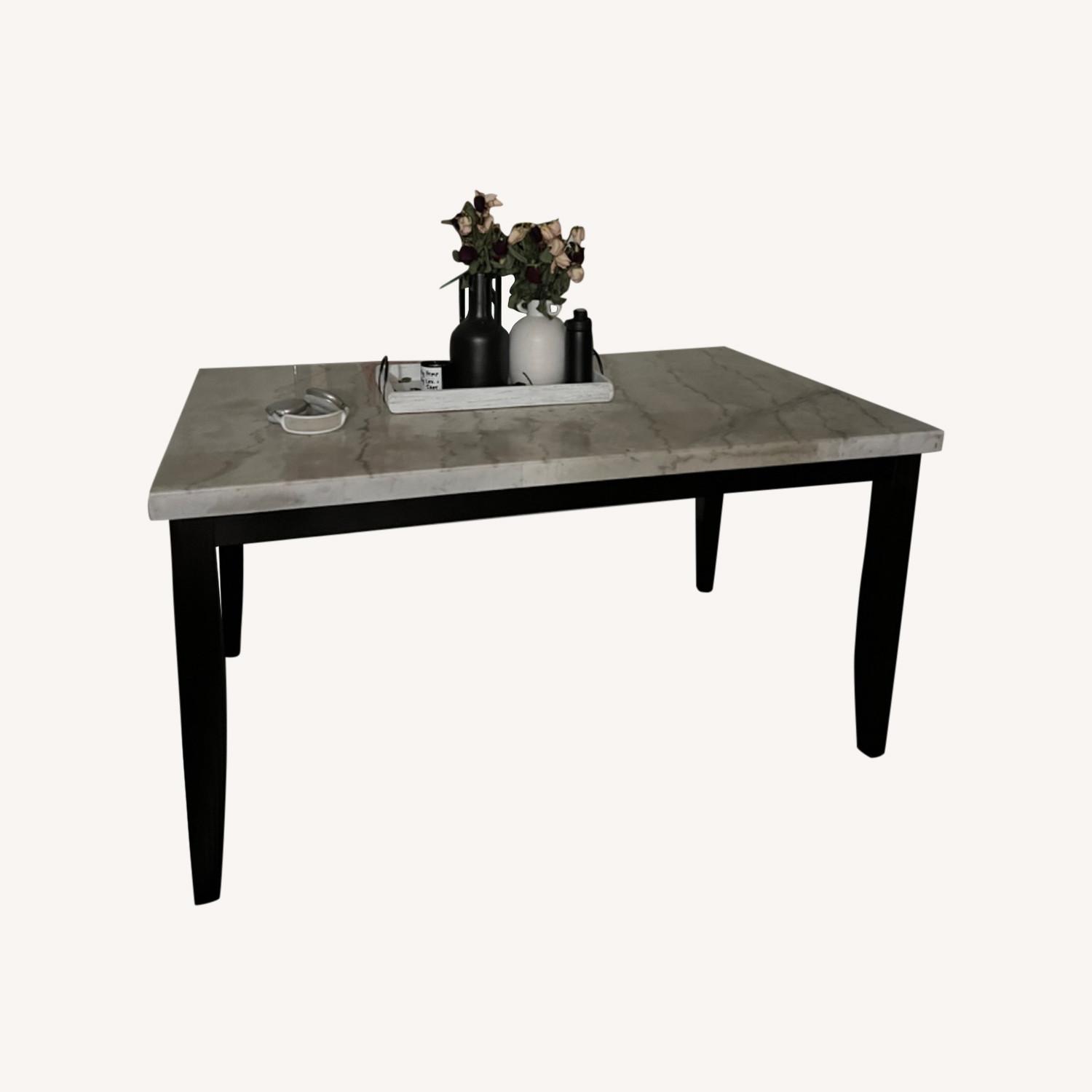 【送料無料】Marble Counter Table / WH Monolith Square Cocktail Table - Cantoni