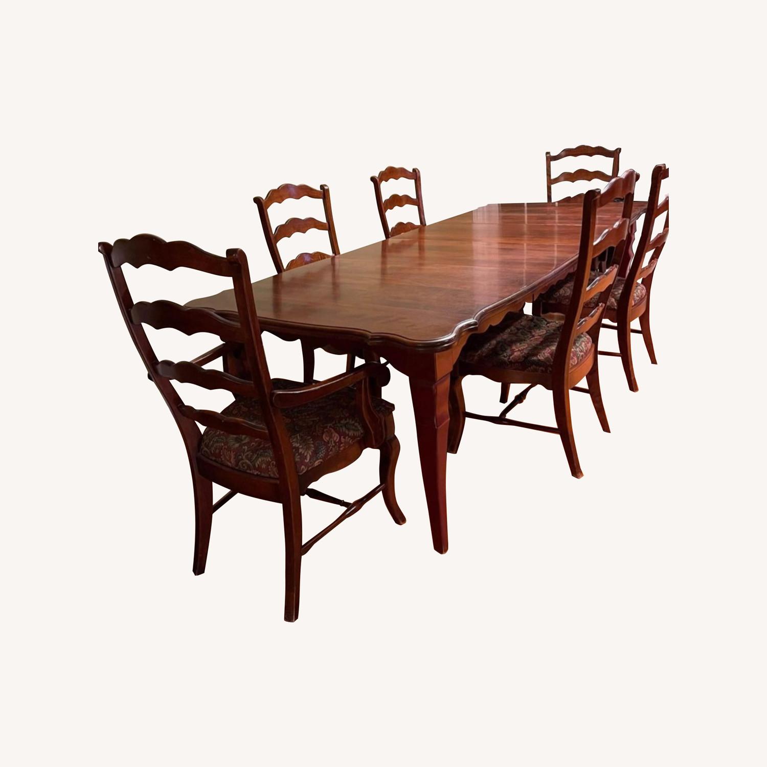 Nichols & Stone Dining Set - image-0