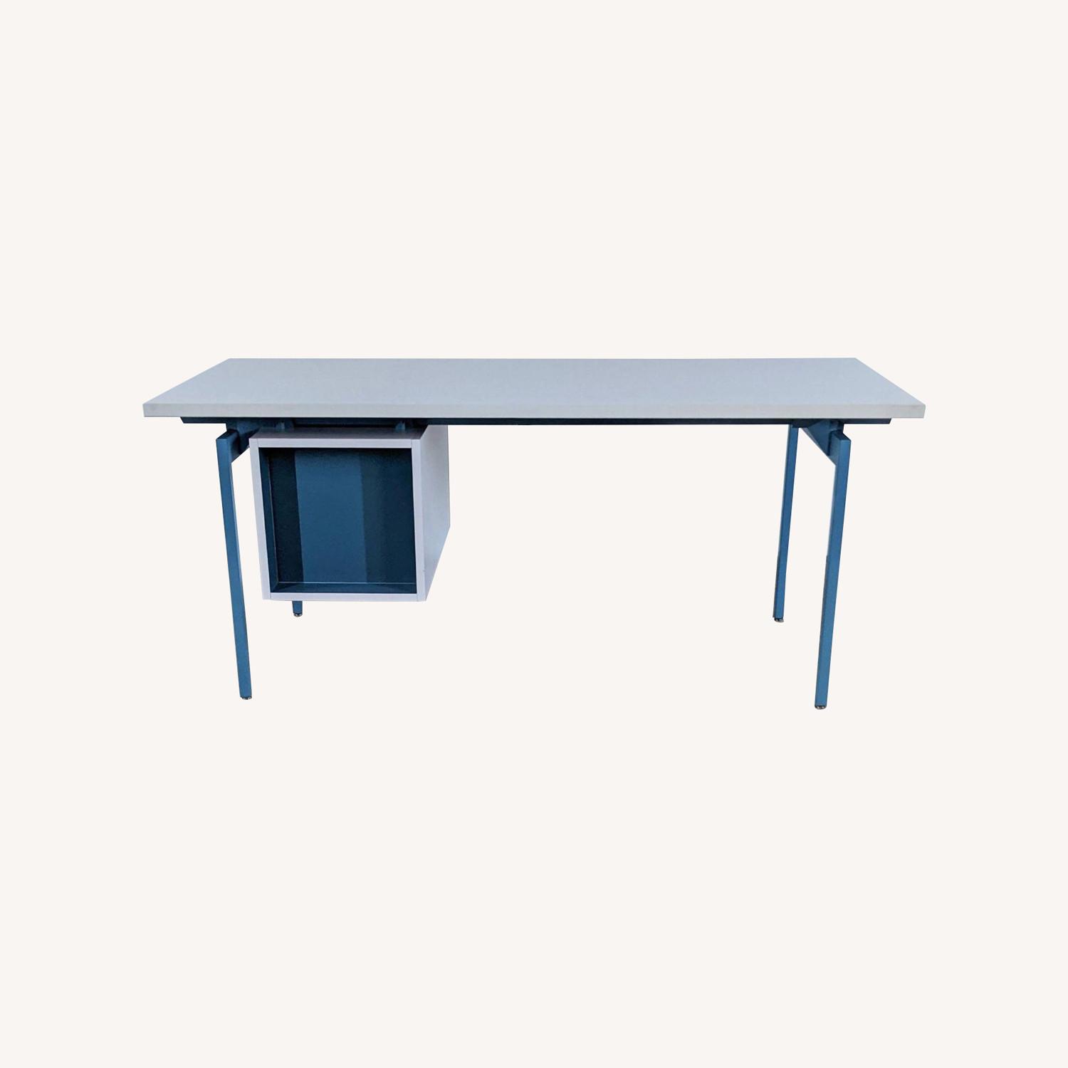 Knoll Antenna Desk With File - image-0