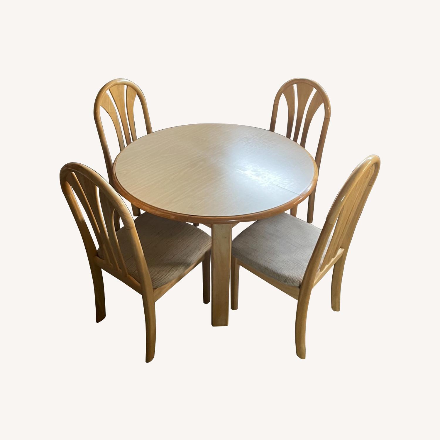 Extendable Oak Kitchen Table Set (with Chairs) AptDeco