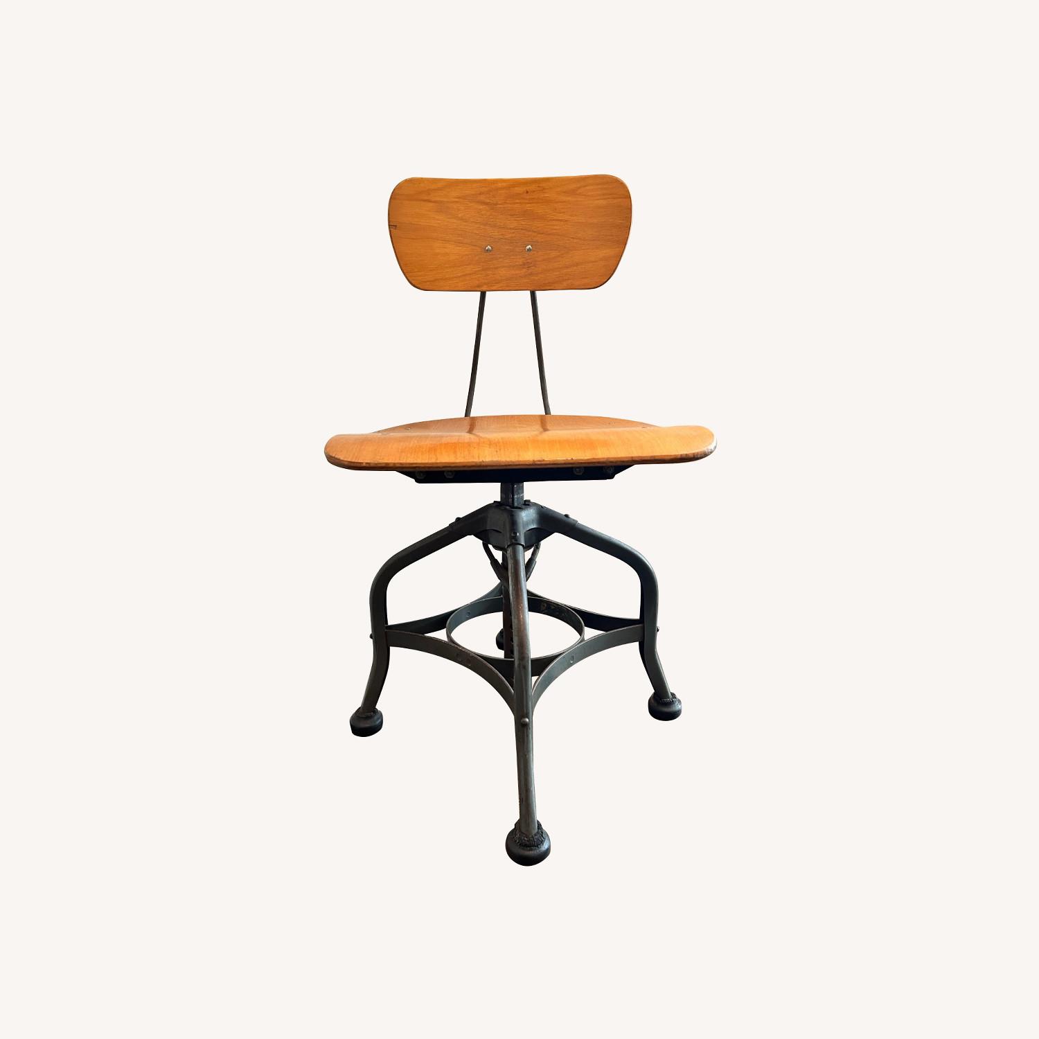 最終値下げ　TOLEDO SWIVEL SIDE CHAIR　トレドチェア Toledo Swivel Dining Chairs With Adjustable Height
