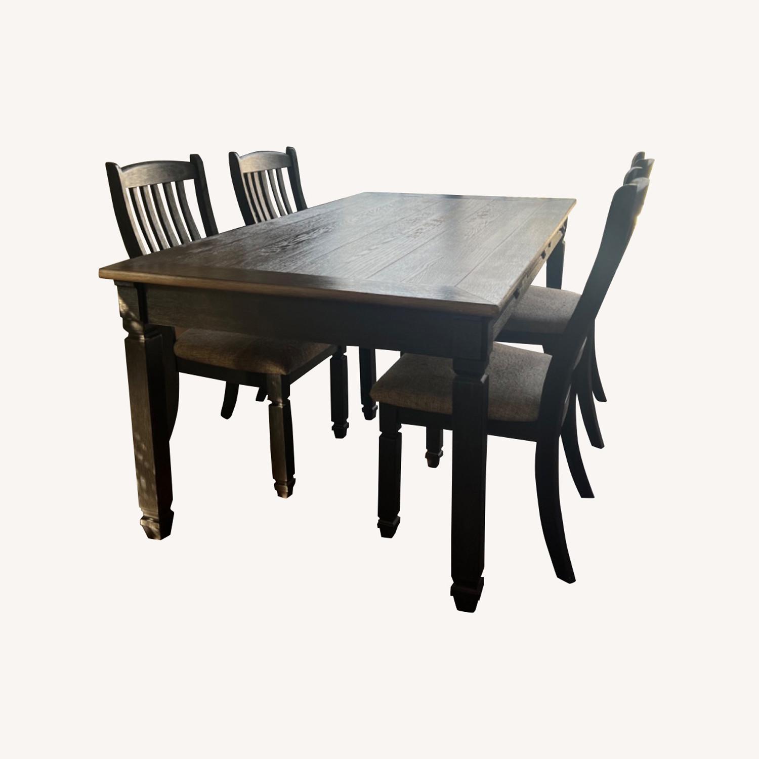 Ashley Dining Table With Drawers and 4 Chairs AptDeco