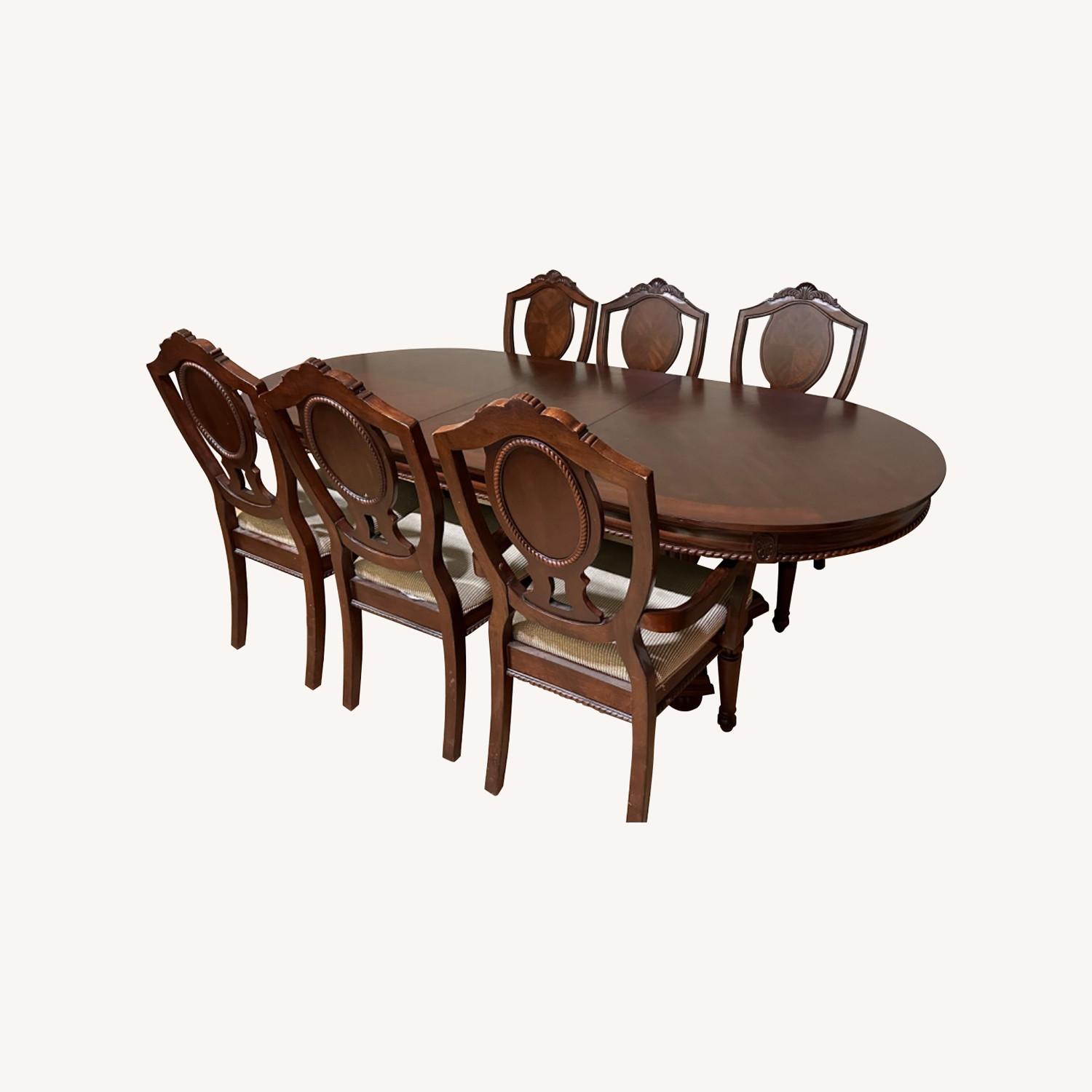 Extendable Dining Table Set For 6 - 8 People - image-0
