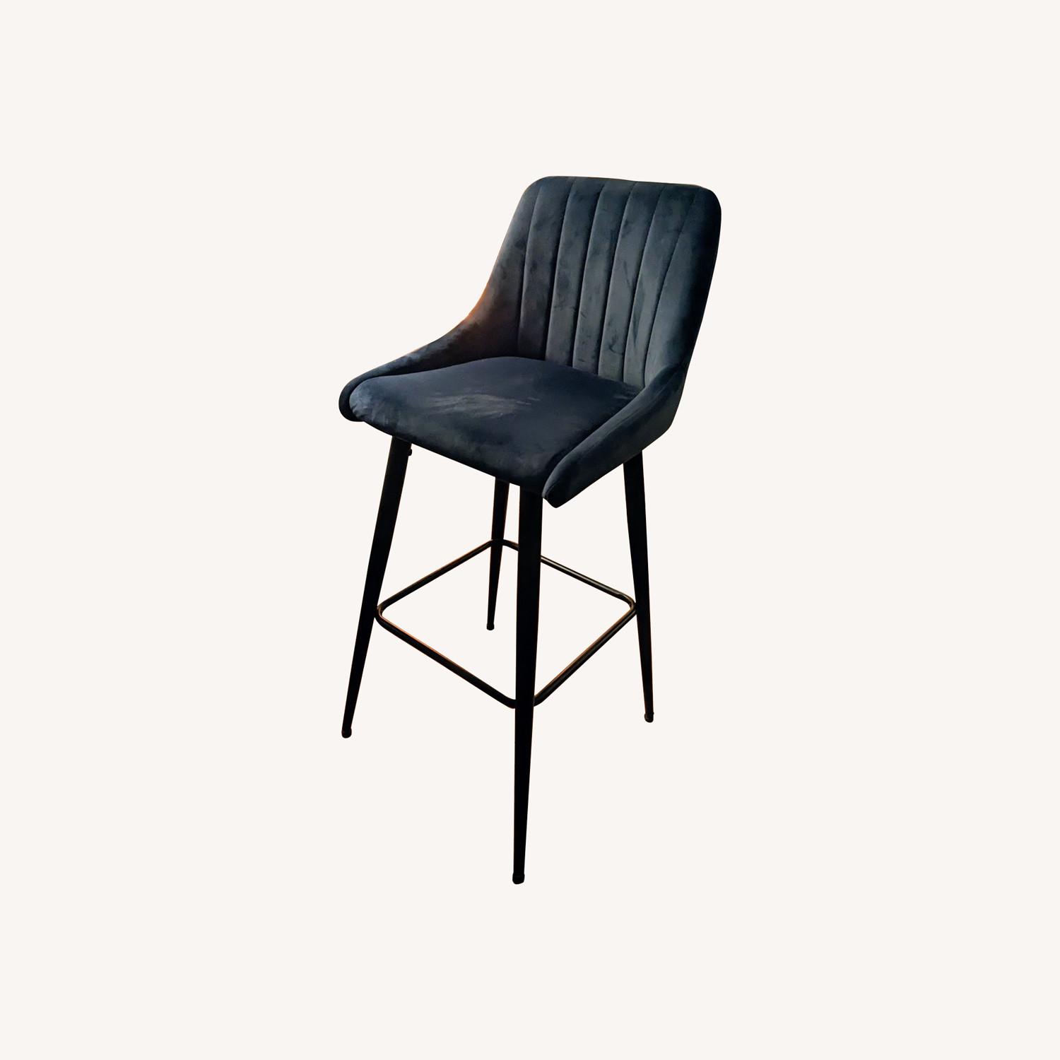 Set of 2 Modern Blue Velvet Barstools - AptDeco