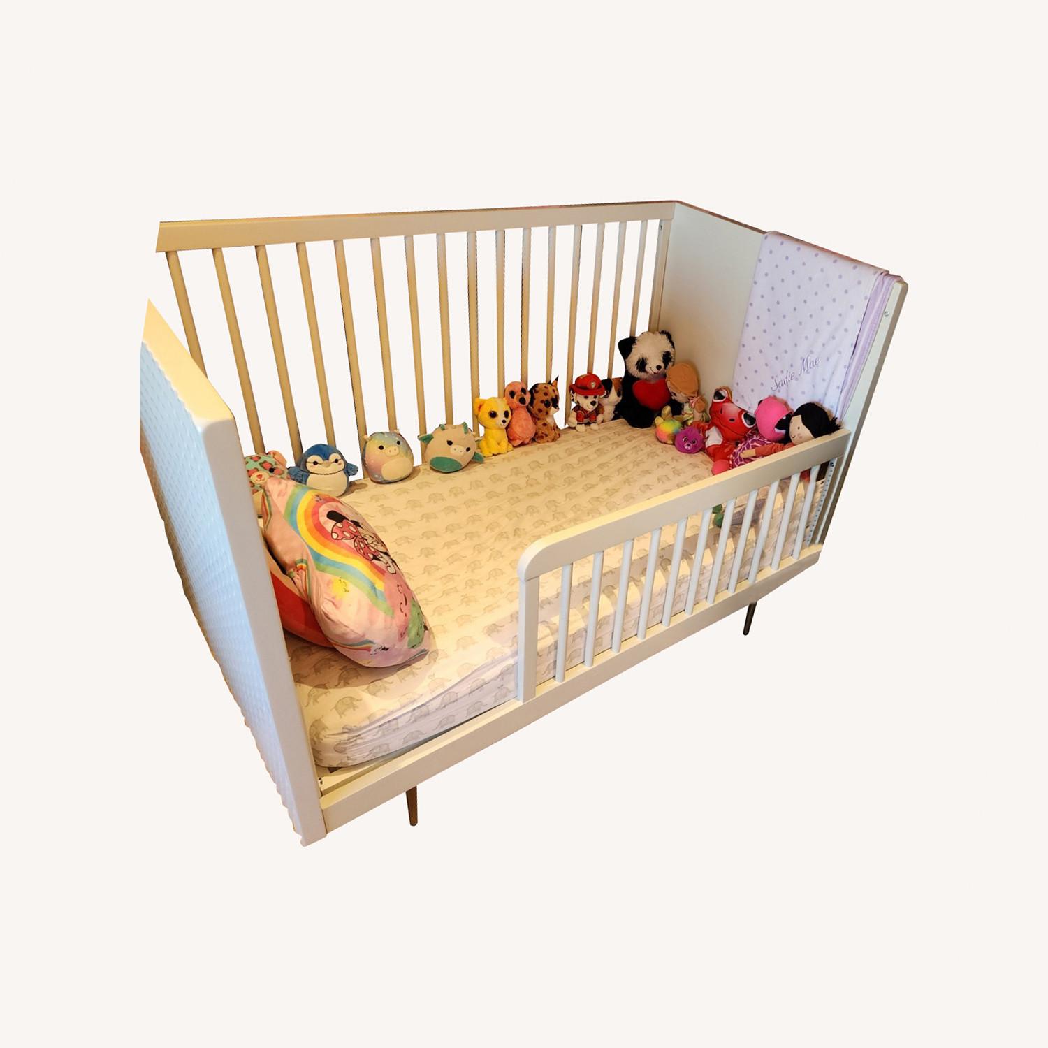 Pottery Barn Kids x West Elm Aubrey Crib AptDeco
