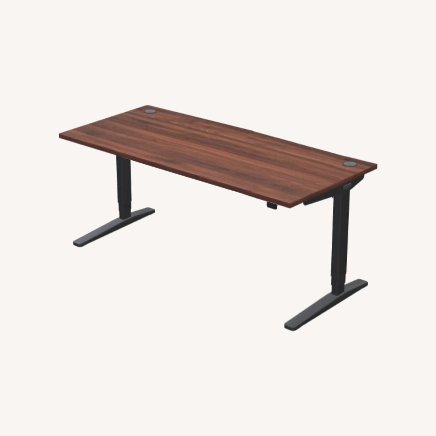 Uplift Desk Height Adjustable Desk AptDeco